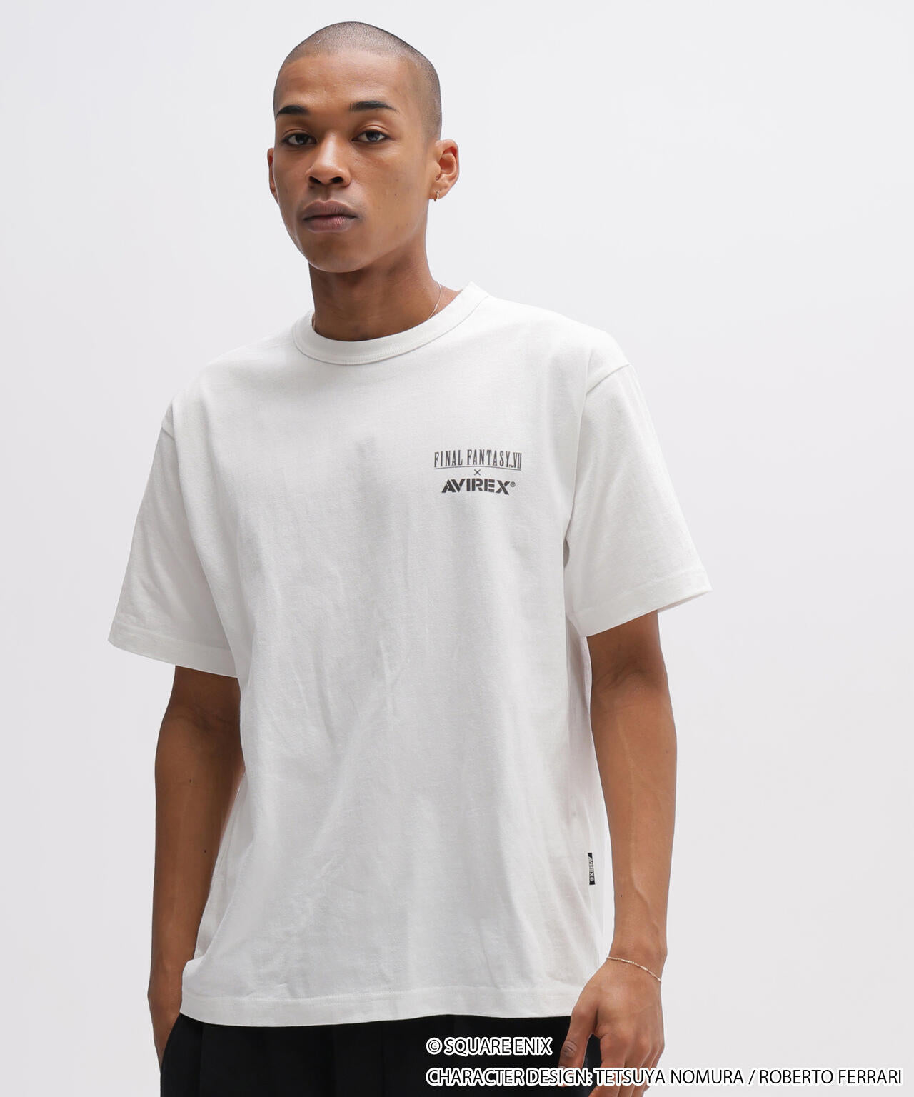 《AVIREX × FINAL FANTASY VII REMAKE》PINUP T-SHIRT ”TIFA & AERITH”