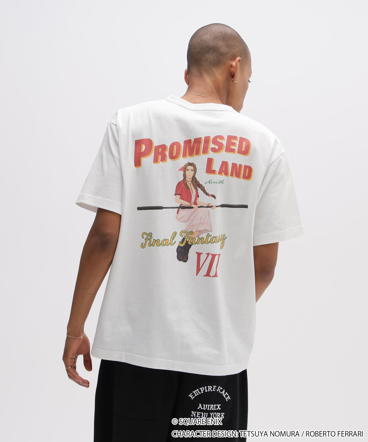 《AVIREX × FINAL FANTASY VII REMAKE》PINUP T-SHIRT ”TIFA & AERITH”