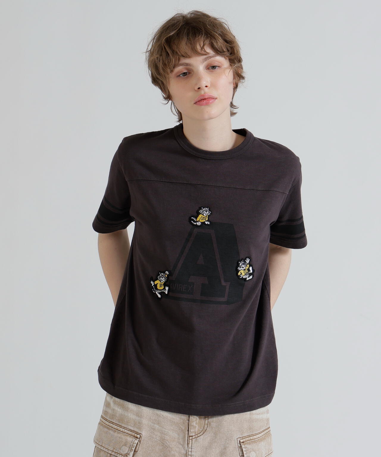 《WOMAN》NUMBERING TOM CAT T-SHIRT