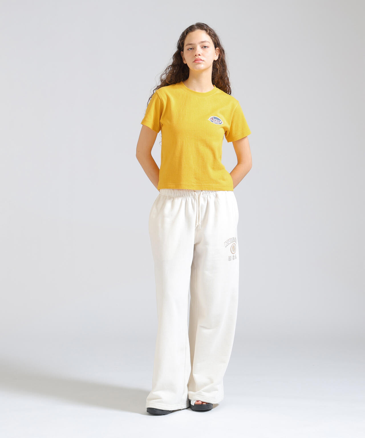 GOLD KICKOFF PUFF PRINT T-SHIRT