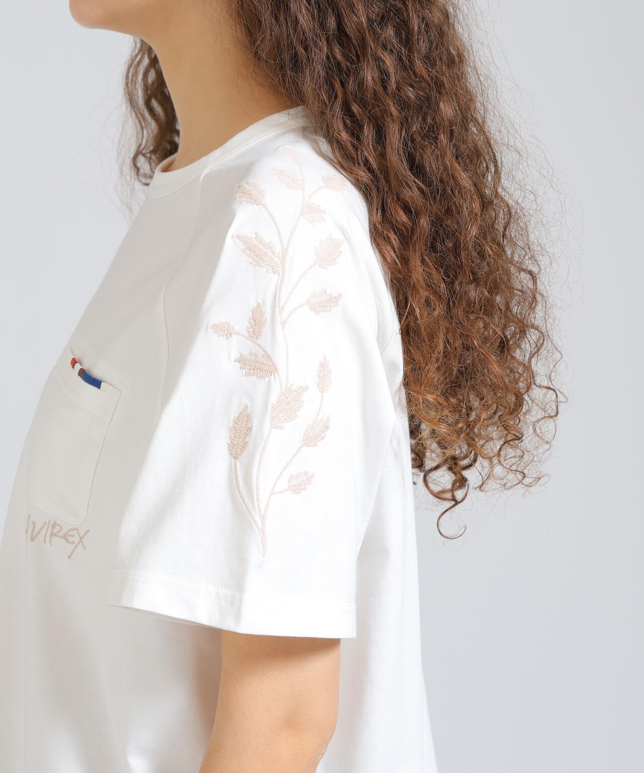 《直営店限定》HAND STITCHED STYLE T-SHIRT