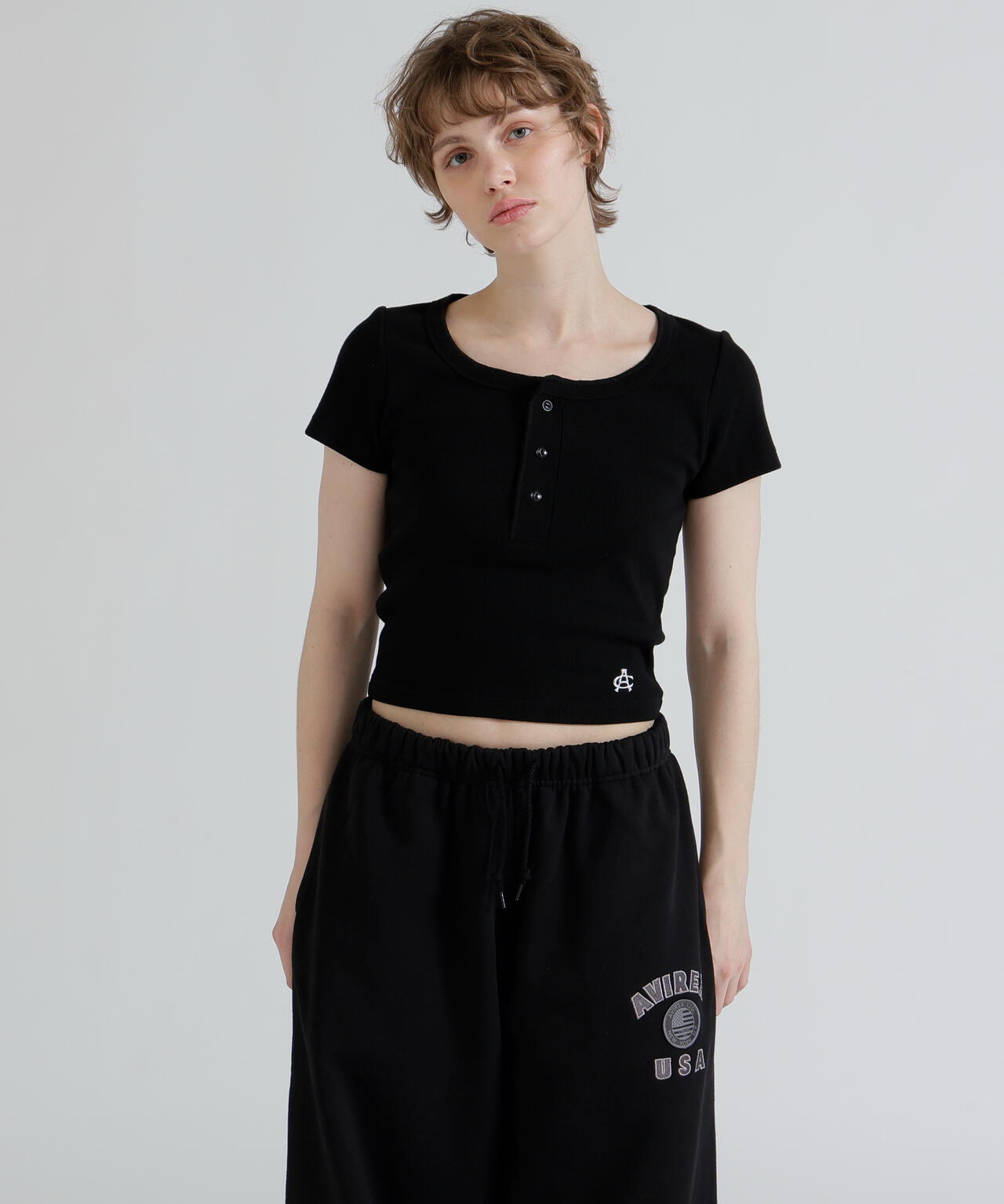 直営店限定》S/S AC RIB HENLY T-SHIRT | AVIREX（アヴィレックス