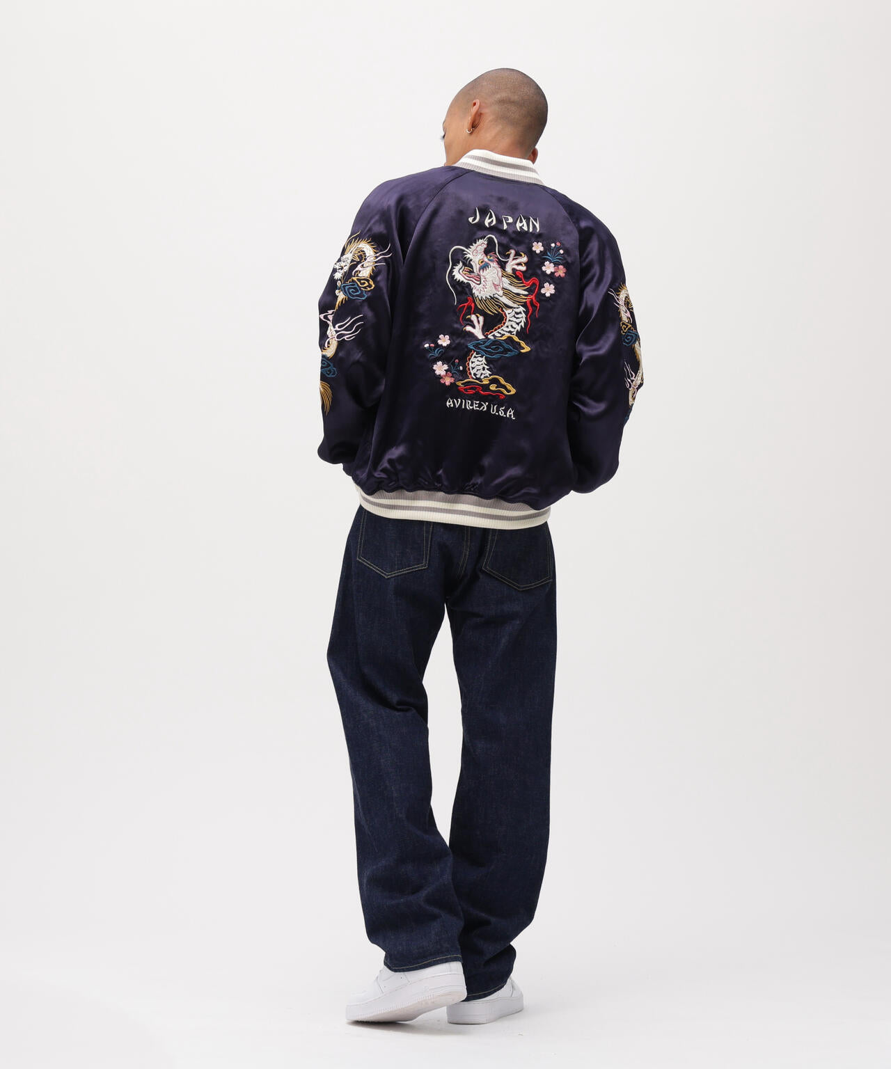 直営店限定》SOUVENIR JACKET ”DRAGON & CHERRY BLOSSOMS” | AVIREX