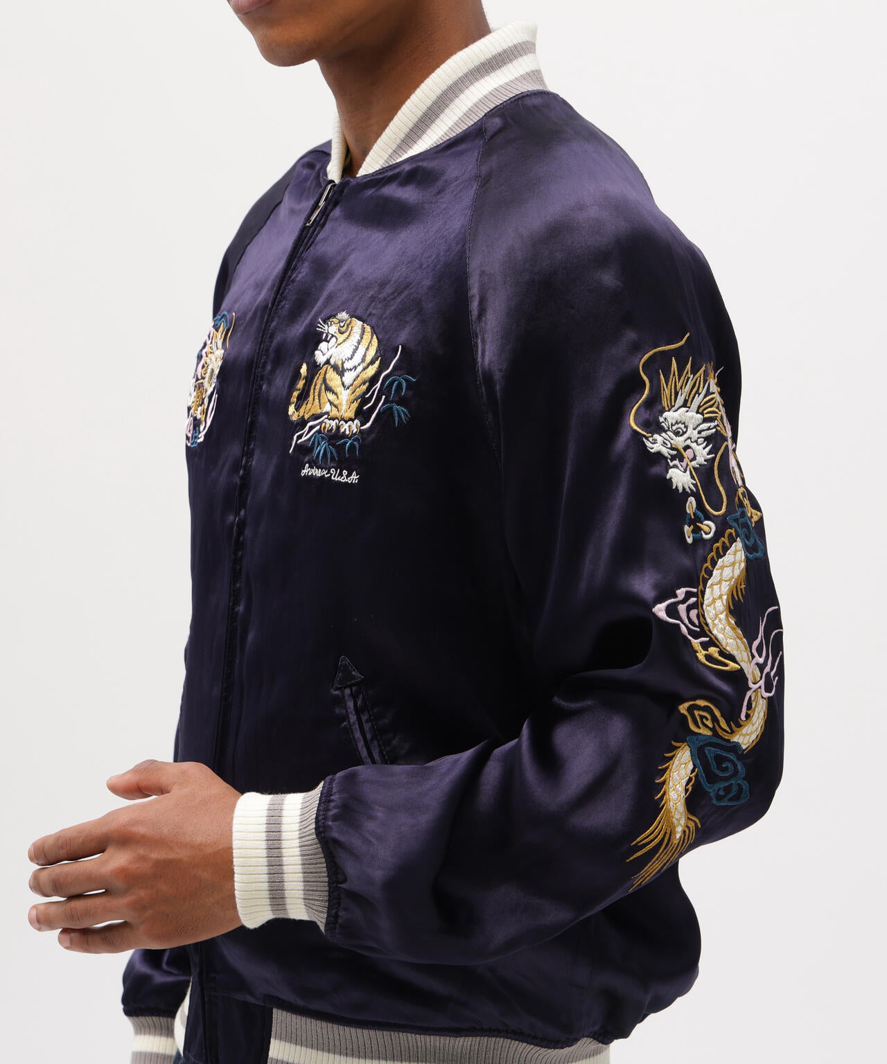 直営店限定》SOUVENIR JACKET ”DRAGON & CHERRY BLOSSOMS” | AVIREX