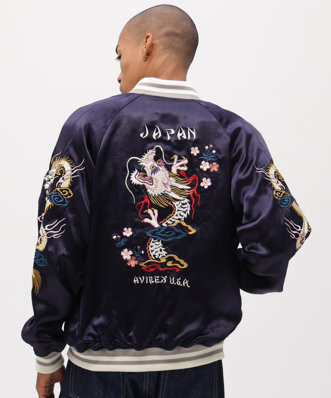 AVIREX USA 日本 限定 スカジャン 100%silk unisex 直営店限定》SOUVENIR JACKET ”DRAGON & CHERRY BLOSSOMS” | AVIREX