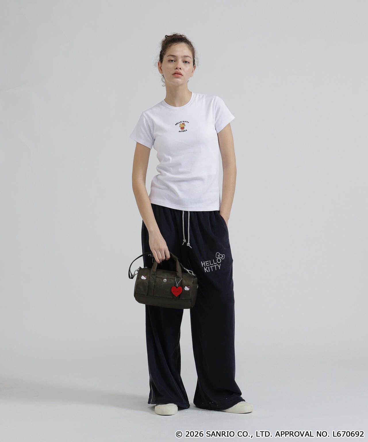 ✨新品✨AVIREX×HELLO KITTY　MINI DUFFLE BAG AVIREX×HELLO KITTY》MINI DUFFLE BAG | AVIREX（アヴィレックス