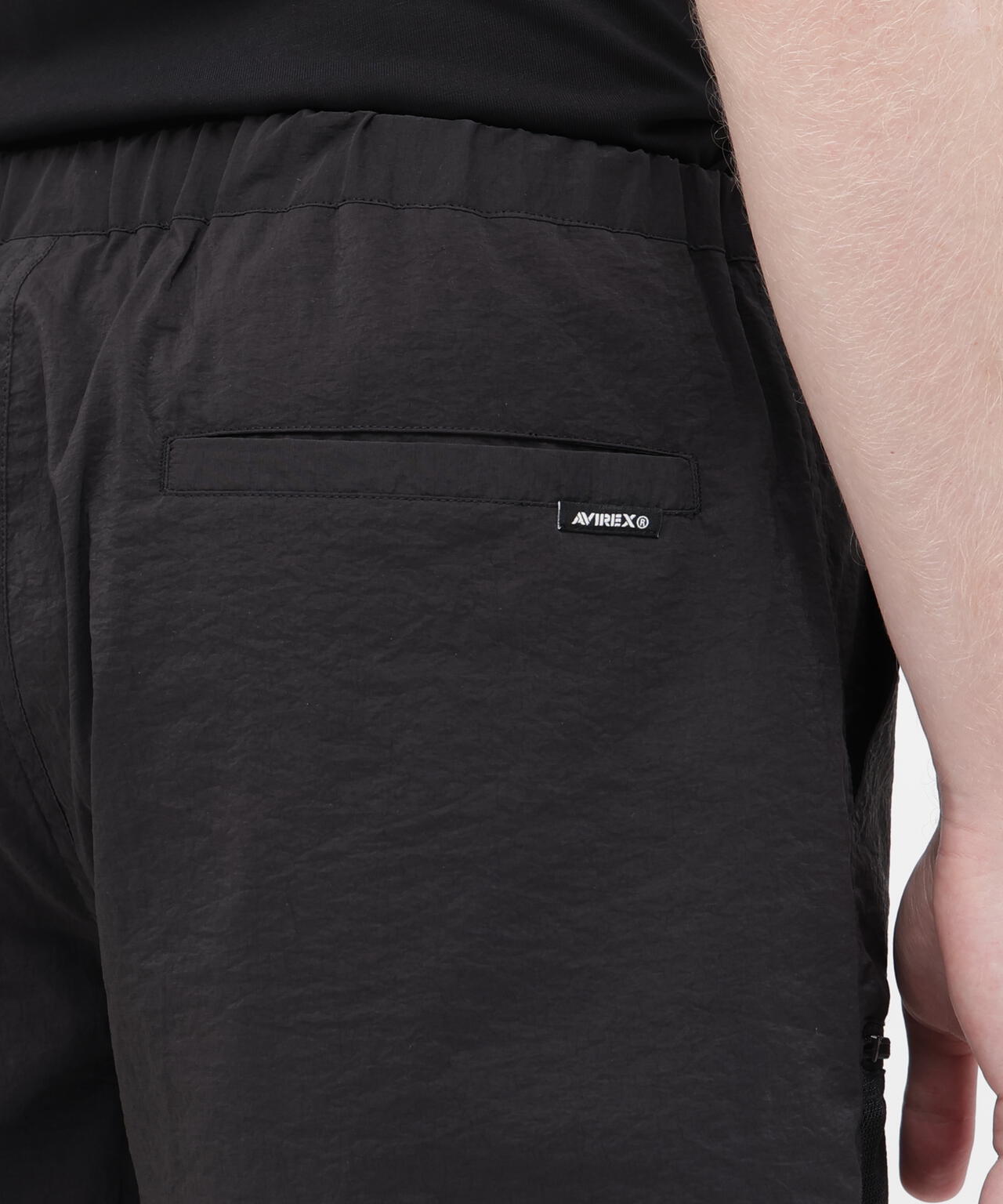 URBAN GEAR》HEAT SHIELD MESH POCKET NYLON SHORTS | AVIREX