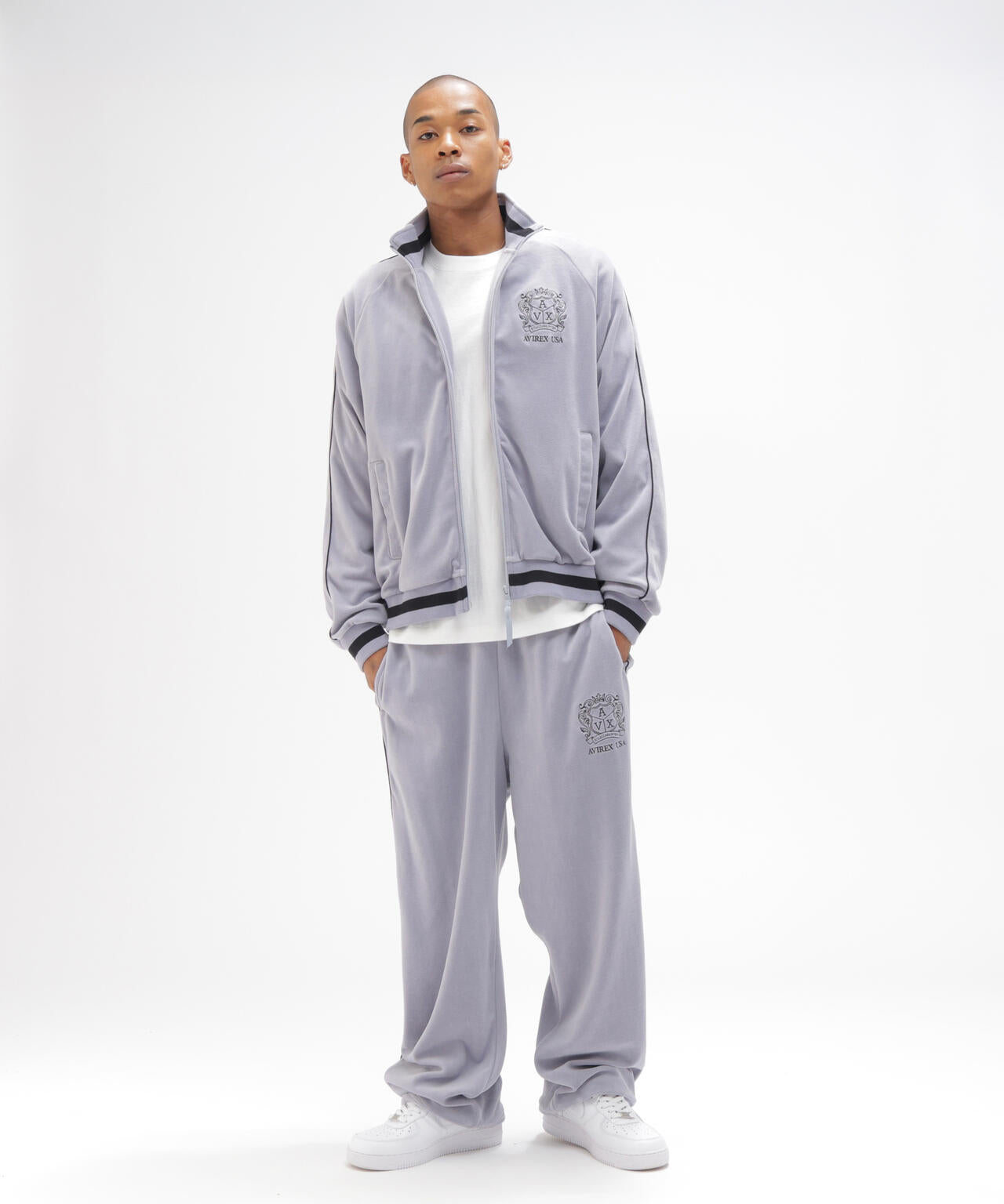 VELOUR TRACK JACKET | AVIREX（アヴィレックス） ｜【公式】通販mix