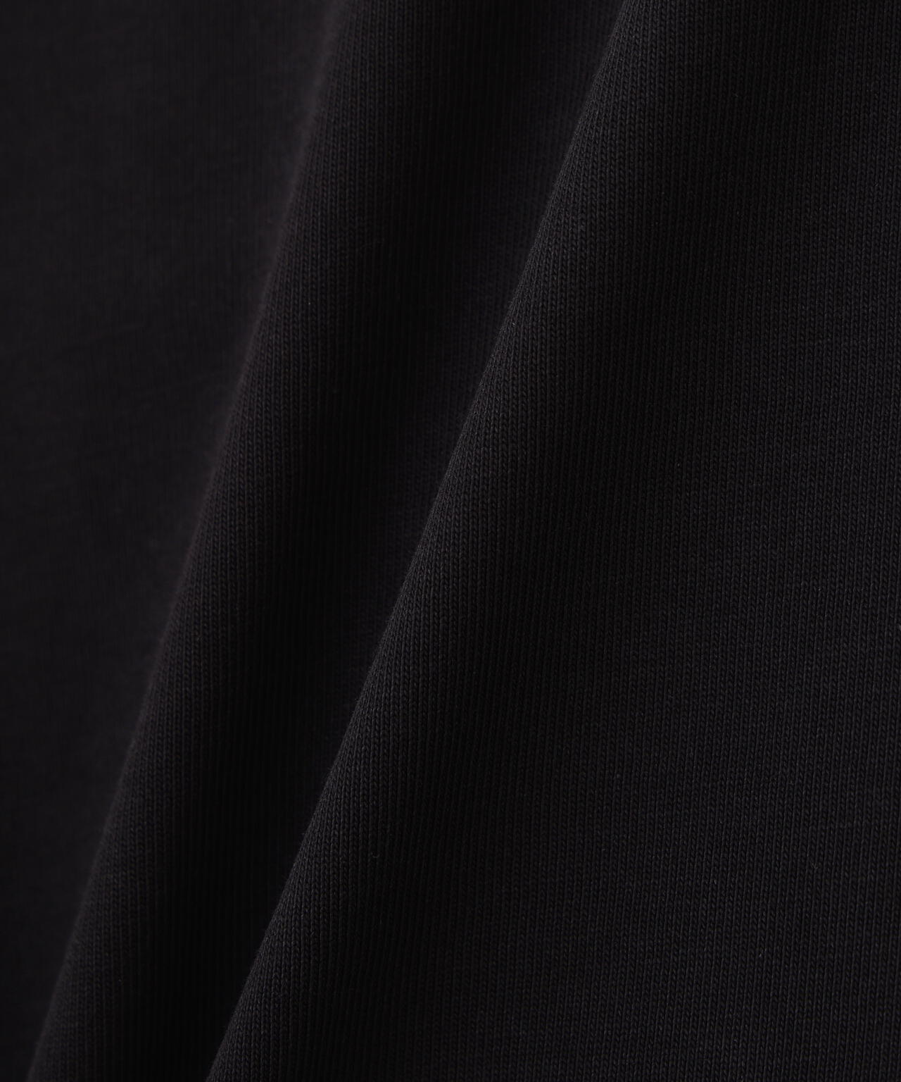 《URBAN GEAR》HEAT SHIELD CREW NECK T-SHIRT
