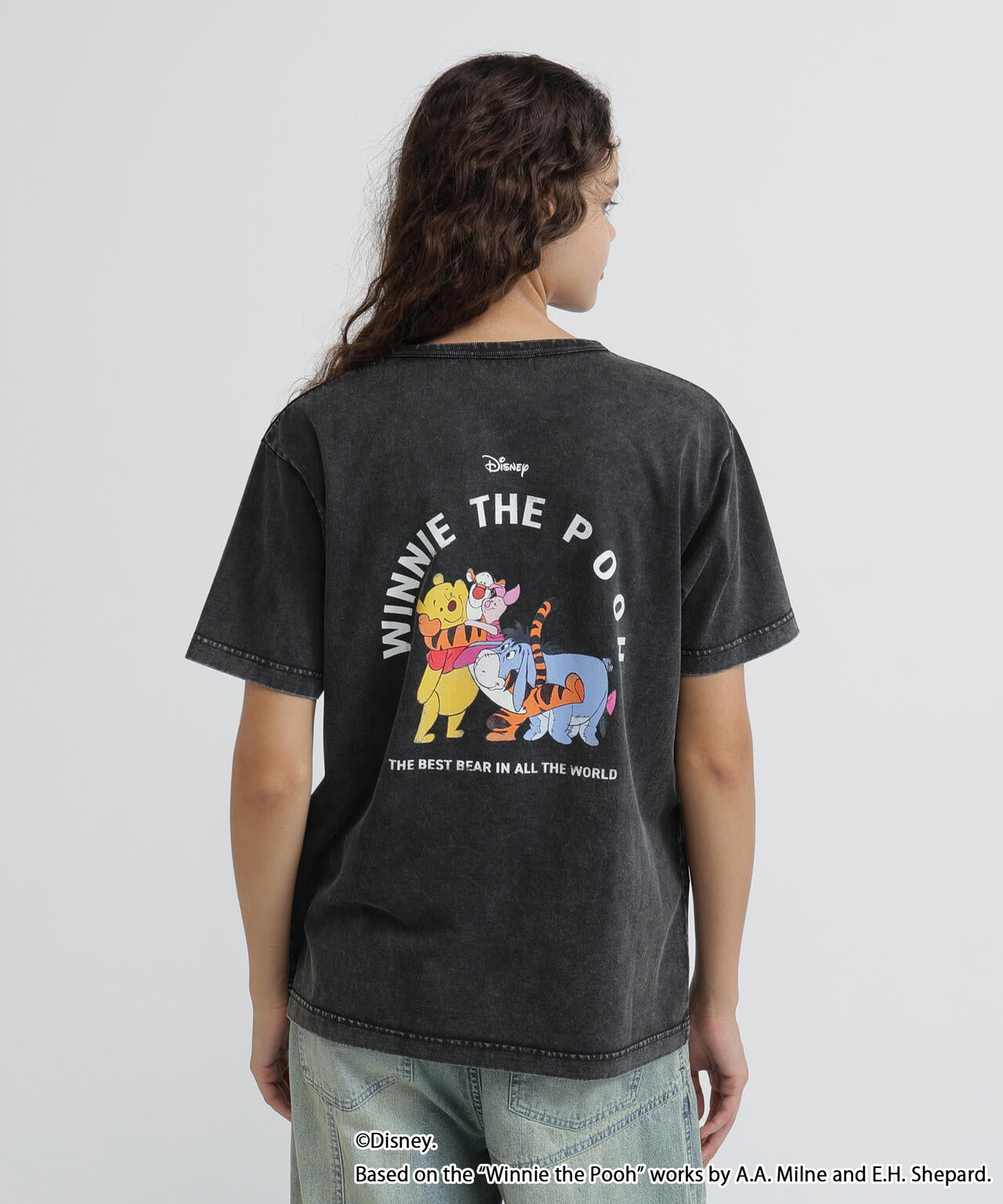 Disney Collection》WINNIE THE POOH /WE'RE ALL TOGETHER/ T-SHIRT