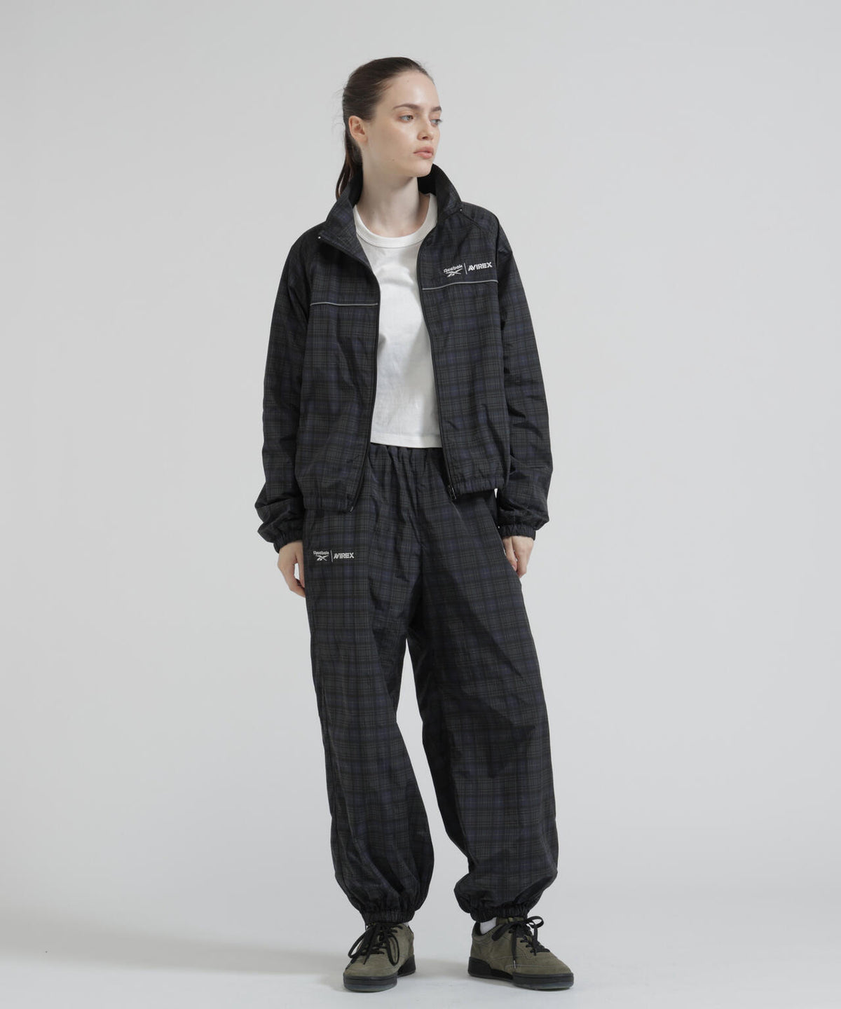 《AVIREX × Reebok》TRAINING JACKET ”MODERN SAGE COLLECTION”