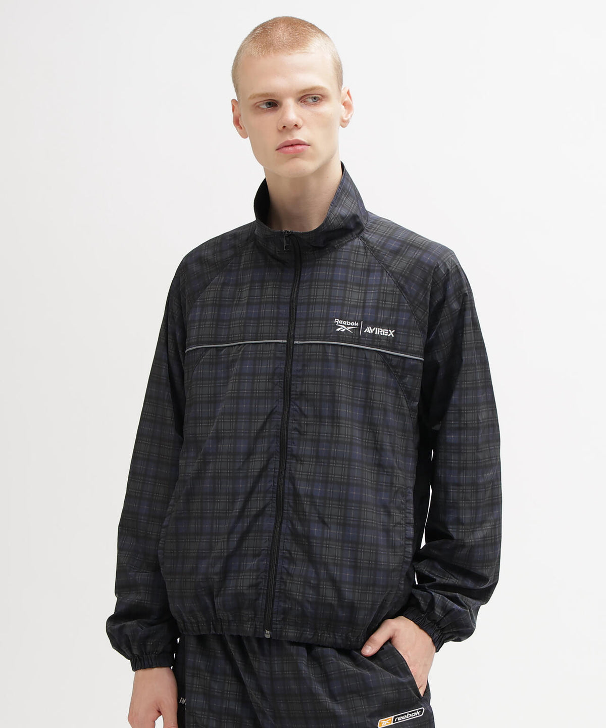 《AVIREX × Reebok》TRAINING JACKET ”MODERN SAGE COLLECTION”
