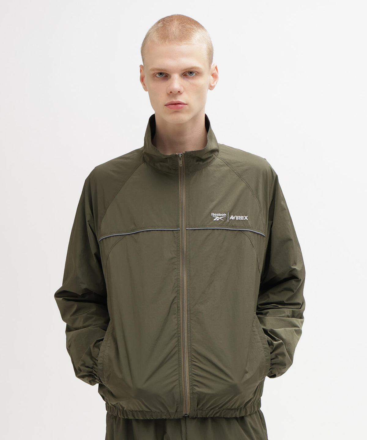 《AVIREX × Reebok》TRAINING JACKET ”MODERN SAGE COLLECTION”