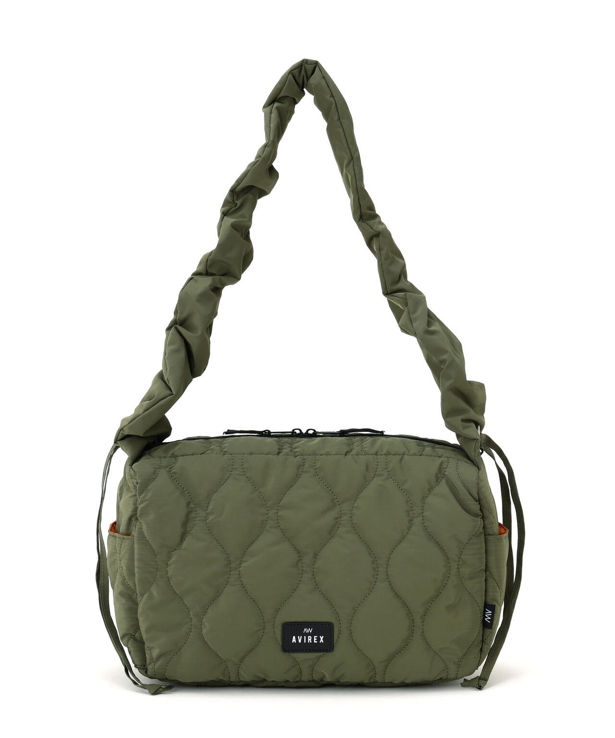 《直営店限定》QUILTING RUCHED SHOULDER STRAP BAG