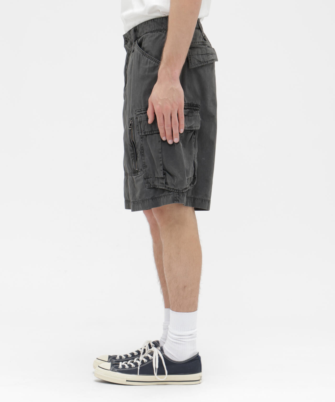 PIGMENT CARGO SHORTS | AVIREX（アヴィレックス） ｜【公式】通販mix