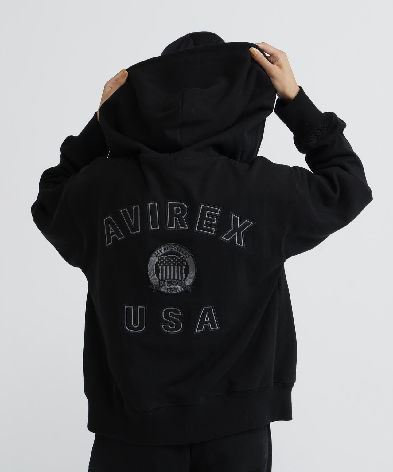 WOMAN》SIGNATURE VARSITY LOGO ZIP PARKA | AVIREX（アヴィレックス