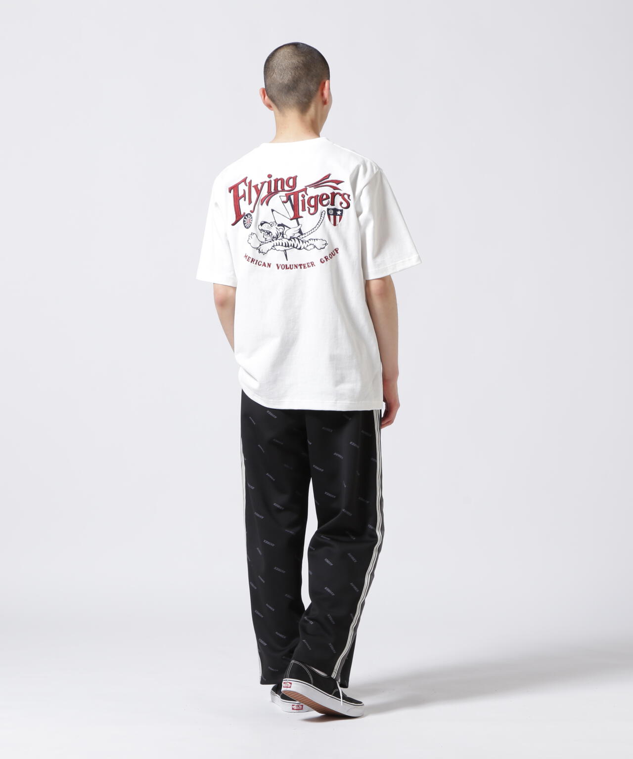 WEB＆DEPOT限定》EMBROIDERY T-SHIRT FLYING TIGERS | AVIREX