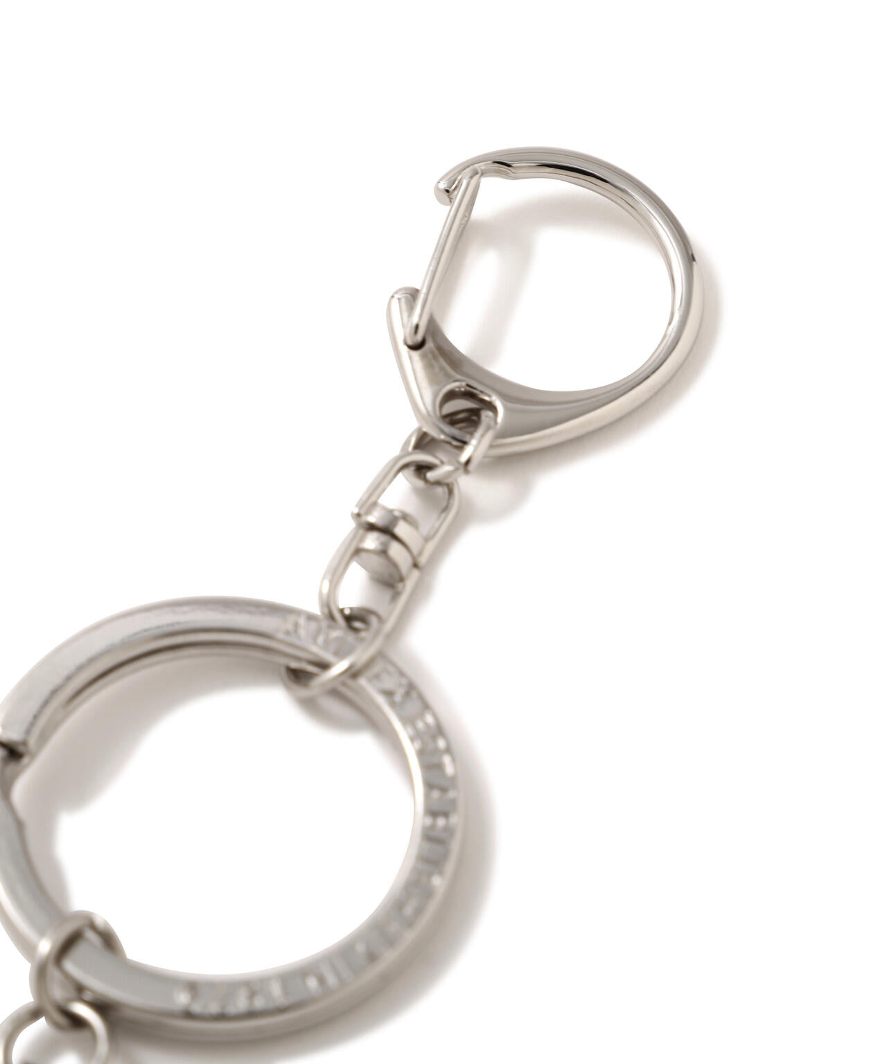 SIGNATURE LOGO KEY HOLDER