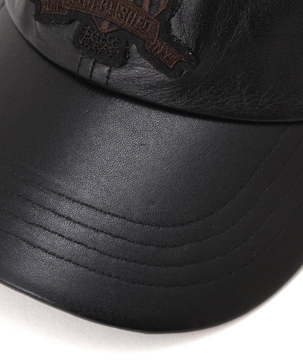 VARSITY LEATHER CAP ”SIGNATURE LOGO” SAME COLOR