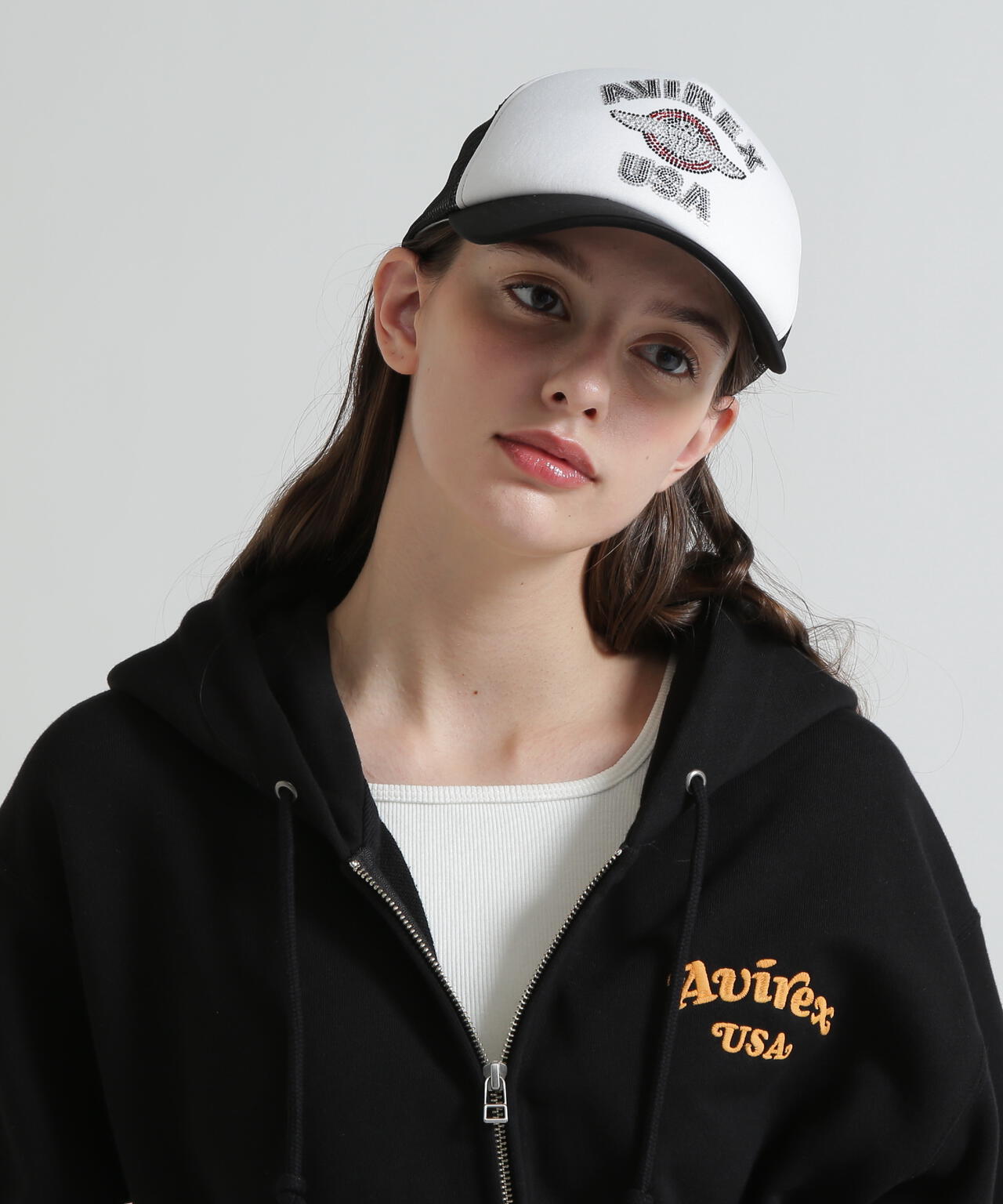 直営店限定】RHINESTONE VARSITY LOGO MESH CAP | AVIREX
