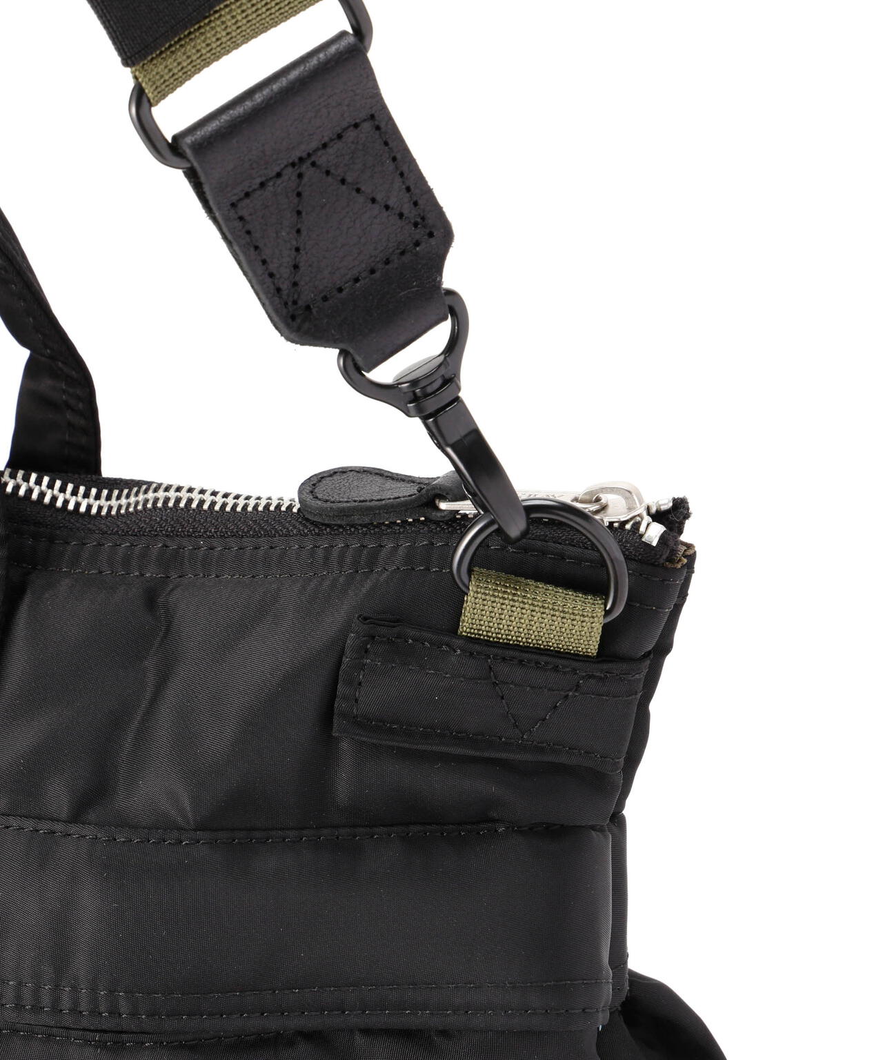 FLIGHT NYLON ”MEDIUM HELMET BAG” | AVIREX（アヴィレックス