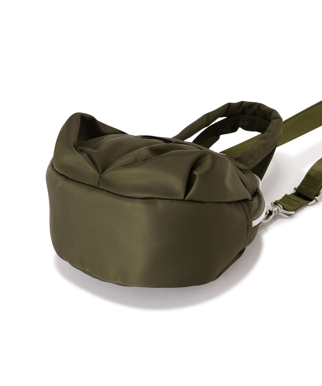 直営店限定》CIRCLE NYLON BAG | AVIREX（アヴィレックス） ｜【公式