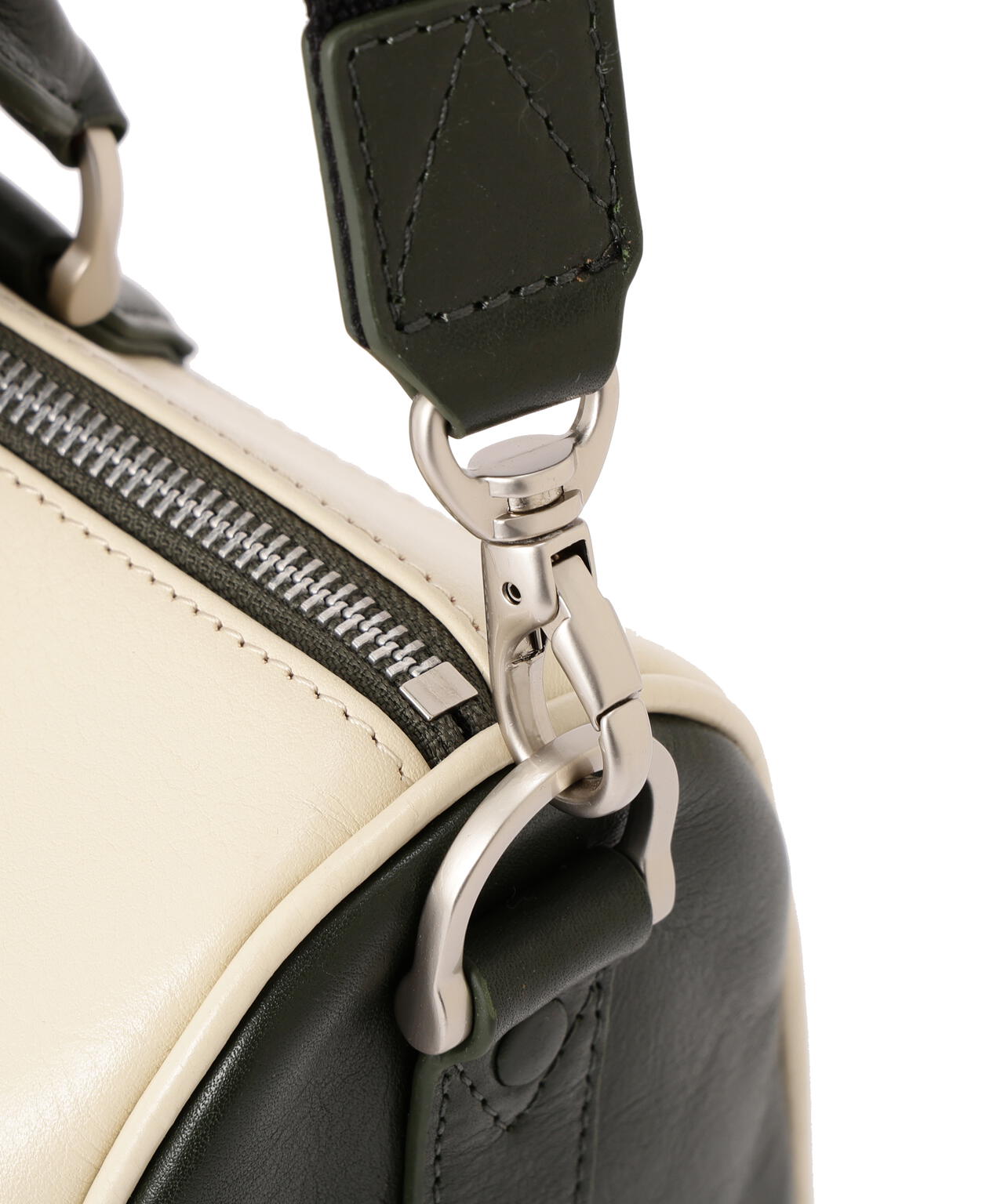 WILD BEARS MINI DUFFLE BAG | AVIREX（アヴィレックス） ｜【公式