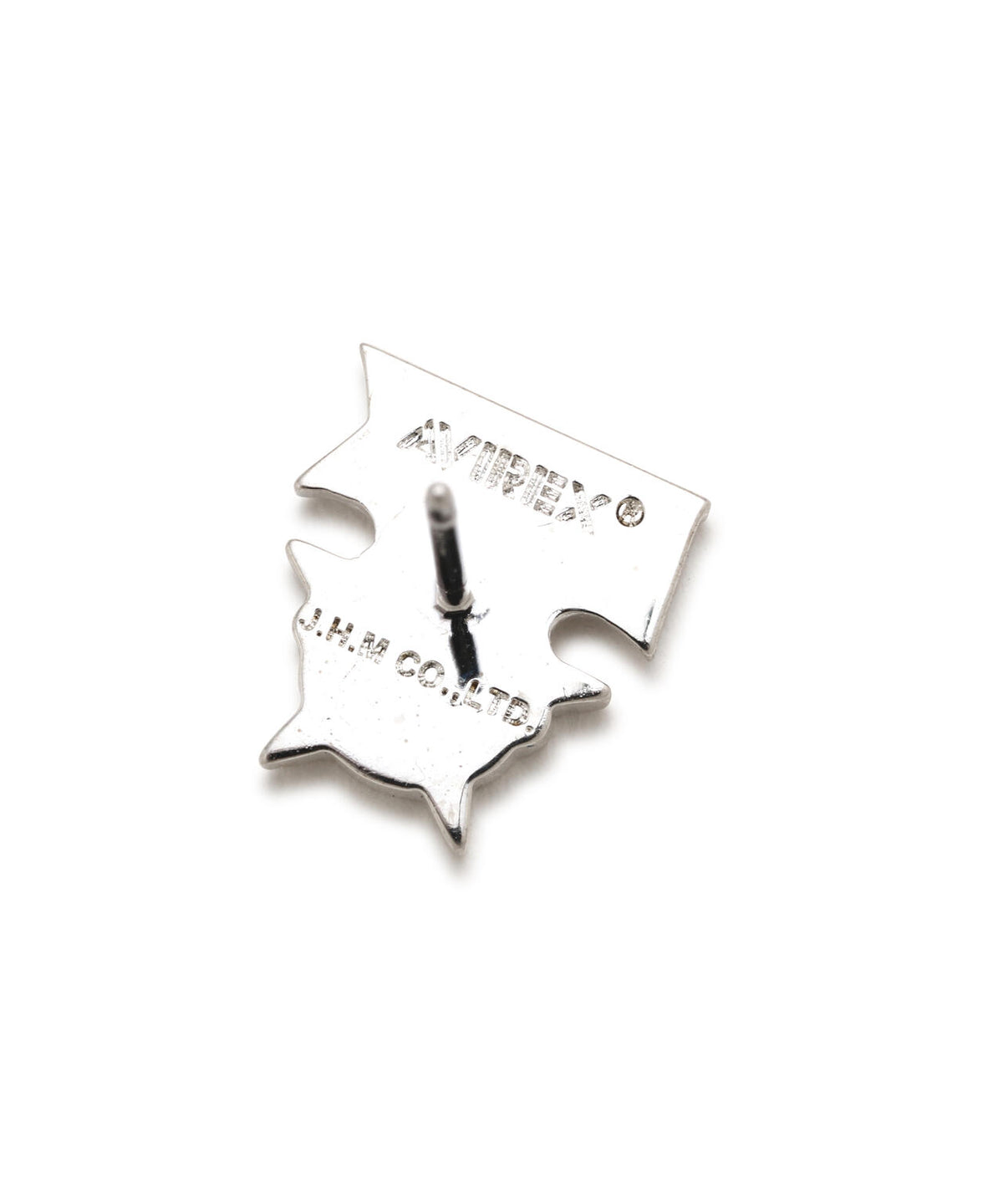 《AVIREX by J.H.M CO.，LTD.》VARSITY ARCHIVES WILD BEAR PIERCE