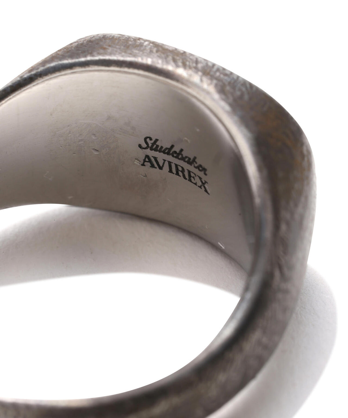 《AVIREX × STUDEBAKER METALS》SIGNET RING AR ”STAINLESS PATINA”