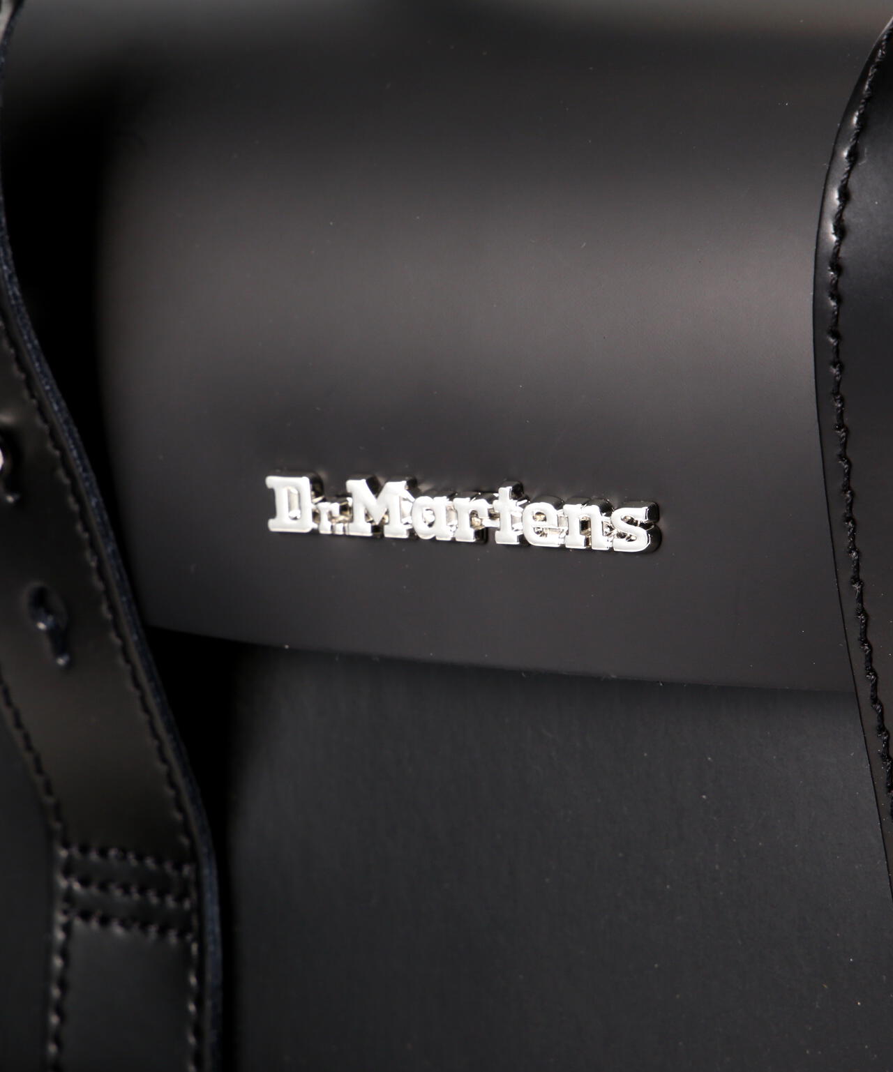 Dr.Martens/ドクターマーチン/SMALL LEATHER BACKPACK