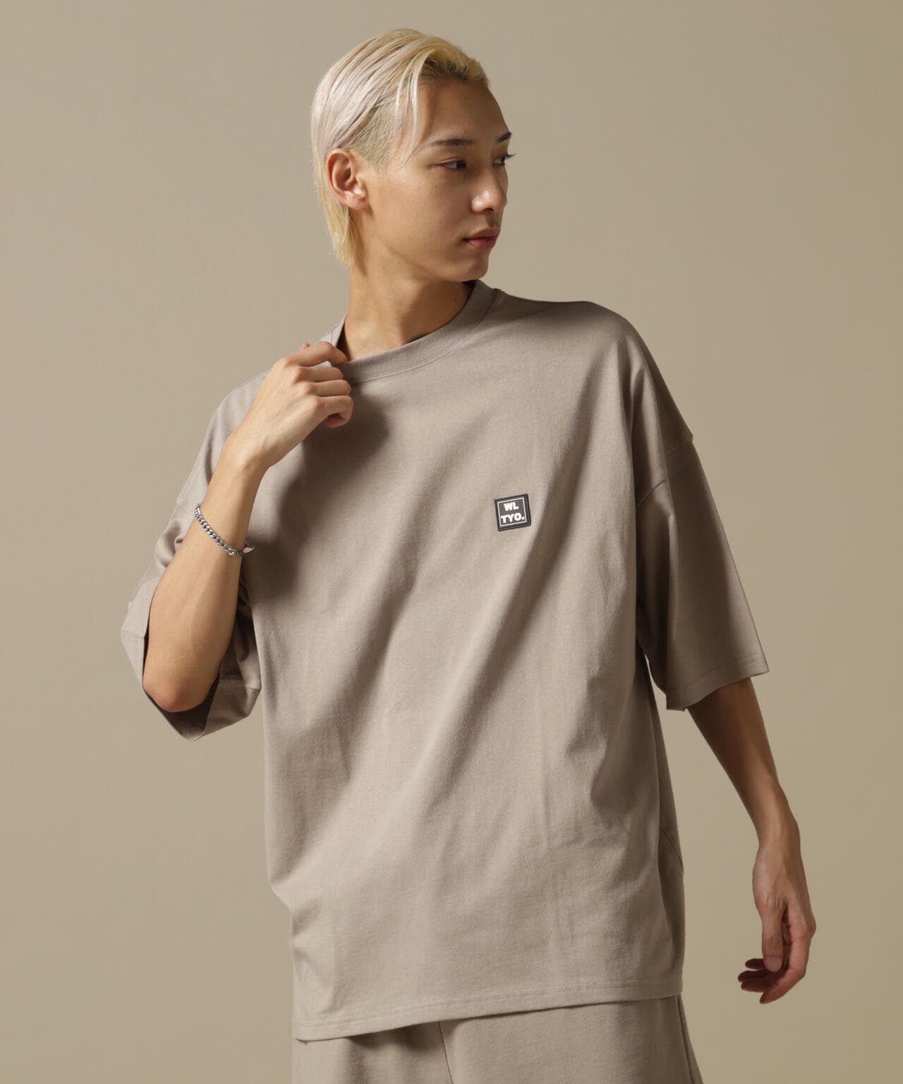 ecdb6e41-1b9f-5af8-8993-ad067ef2f77a_Image