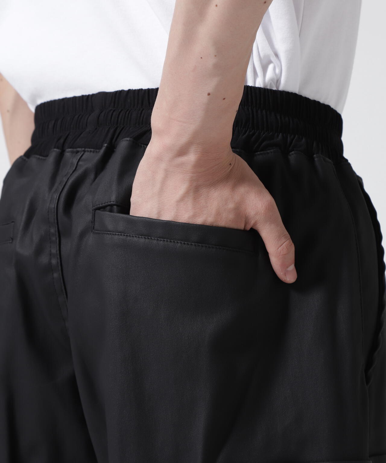 DankeSchon/ダンケシェーン/PREMIUM COATING WIDE POCKET PANTS