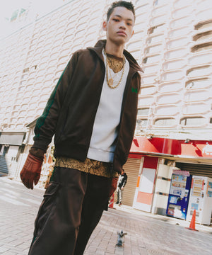 abf45a95-307e-5119-b5a7-f587ad472741_Image