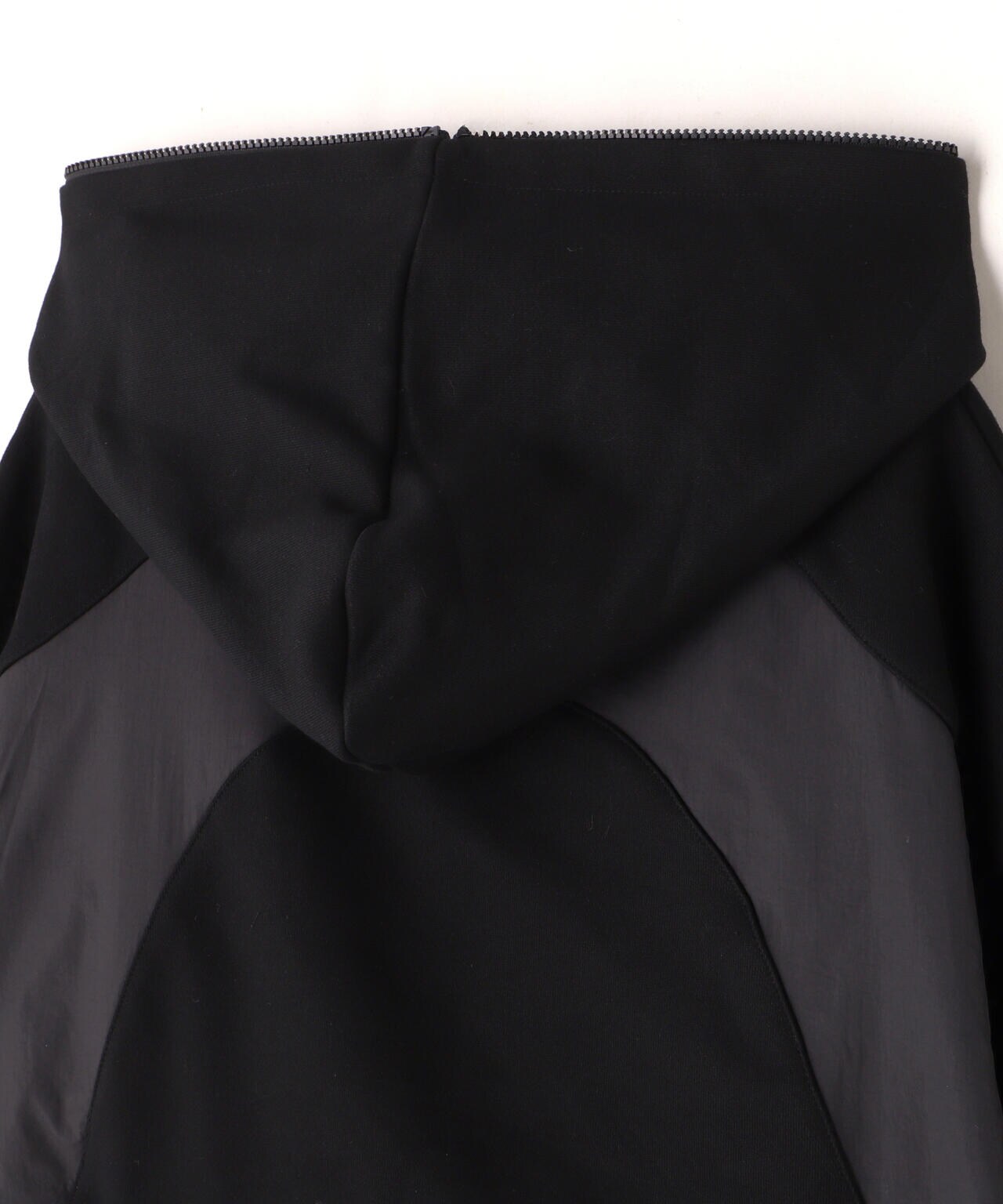 WHITELAND/ホワイトランド/SWITCH ZIP HOODIE