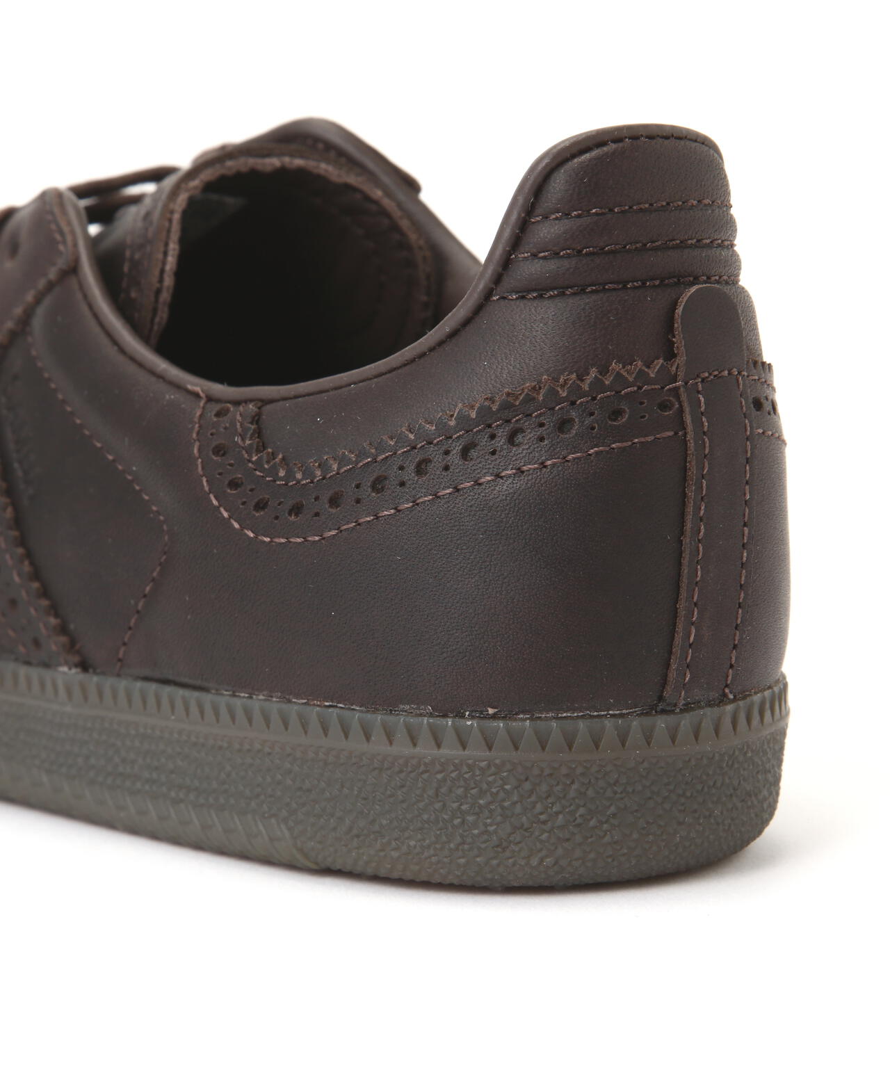 ae156d05-bf8a-52cc-a3d8-793c1af3c90c_Image