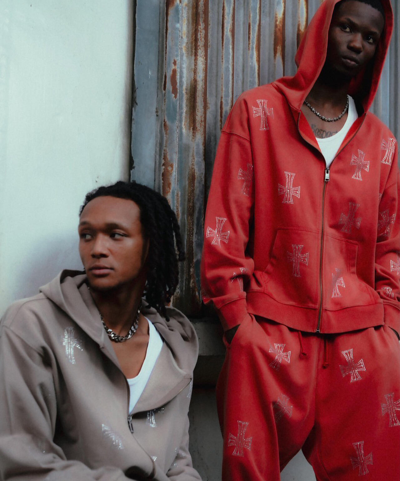 UNKNOWNLONDON/アンノウンロンドン/OUTLINE RHINESTONE SWEAT PANTS