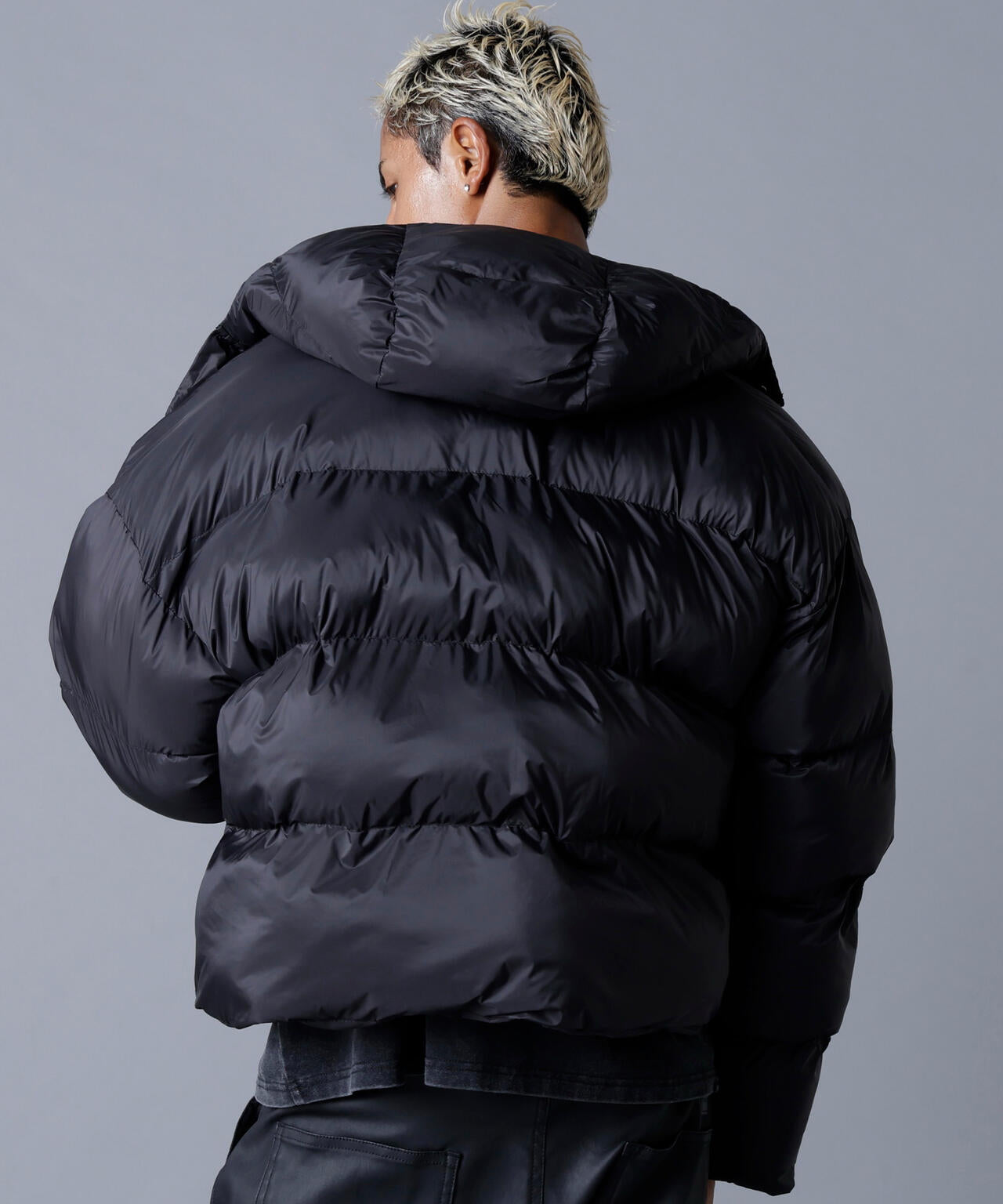 DankeSchon/ダンケシェーン/高密度NYLON HOODED BLOUSON