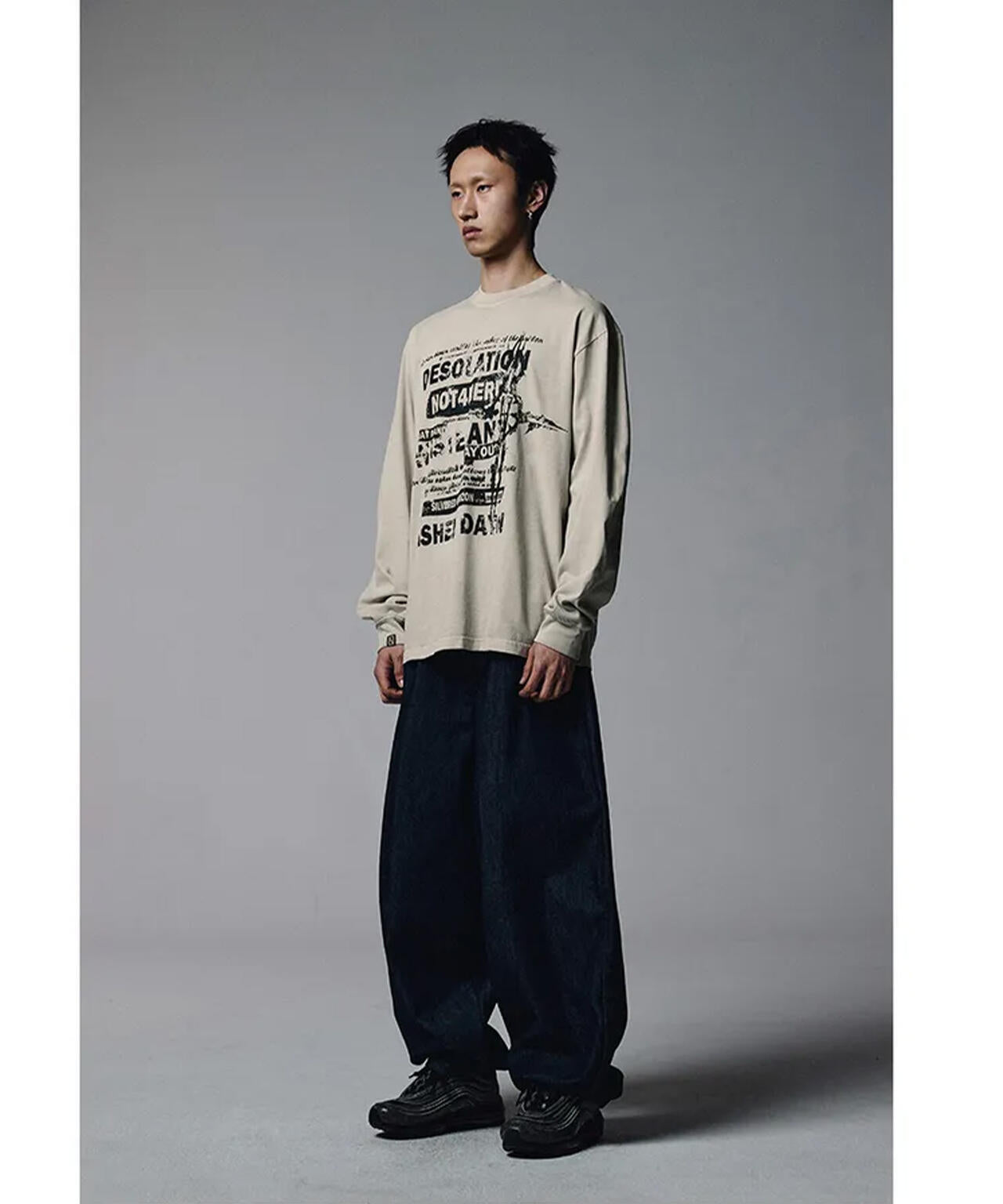 エルエイチピー（LHP）/NOT4NERD／ノットフォーナード／POSTER ASHEN DAWN PIGMENT L／S T NOT4NERD/ノットフォーナード/POSTER ASHEN DAWN PIGMENT L/S TEE