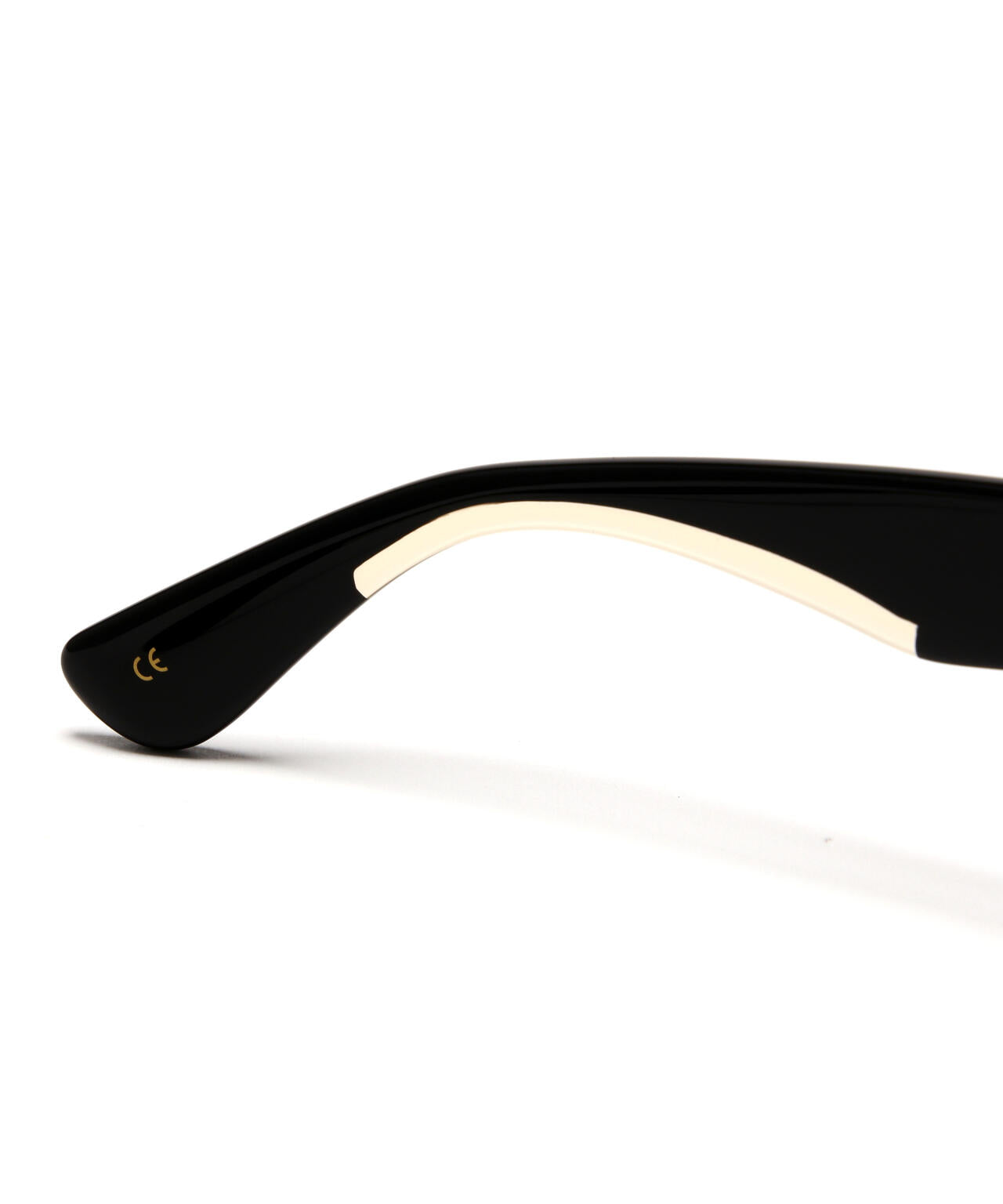 ADSR/エーディーエスアール/RICARDO