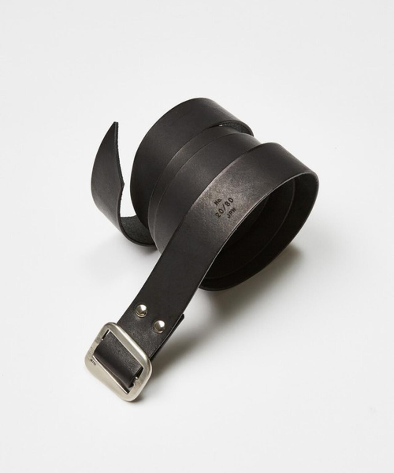 【20/80】トゥエンティーエイティー/COW LEATHER TAPE BELT WITH BRASS BUCKLE