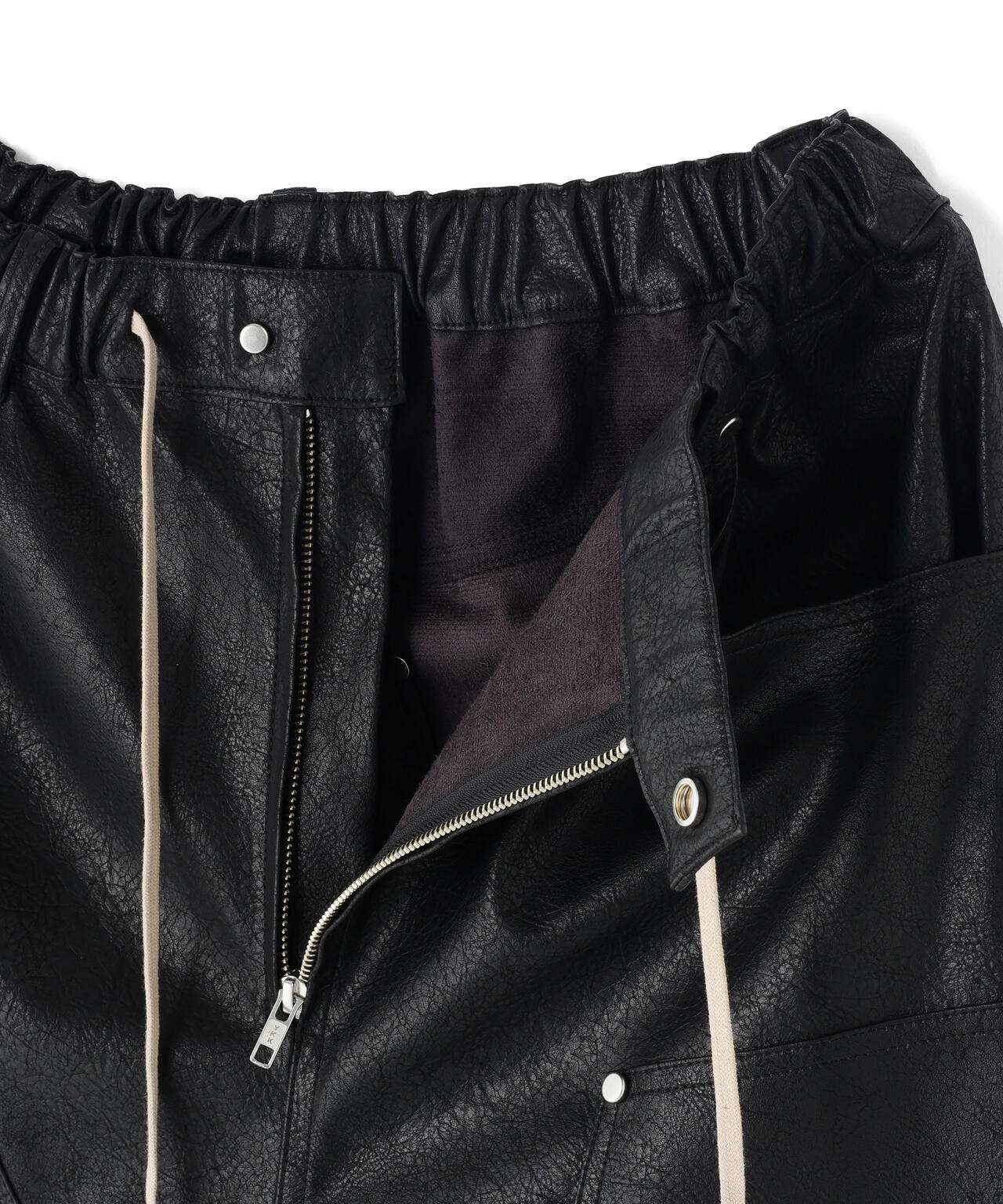 DankeSchon/ダンケシェーン/PULEATHER W-KNEE SHORTS | L.H.P
