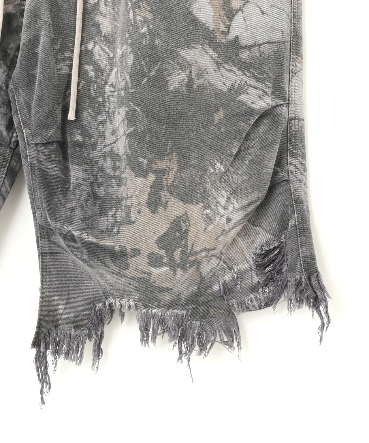 DankeSchon/ダンケシェーン/REAL TREE CAMO CUTOFF CARGO SHORTS