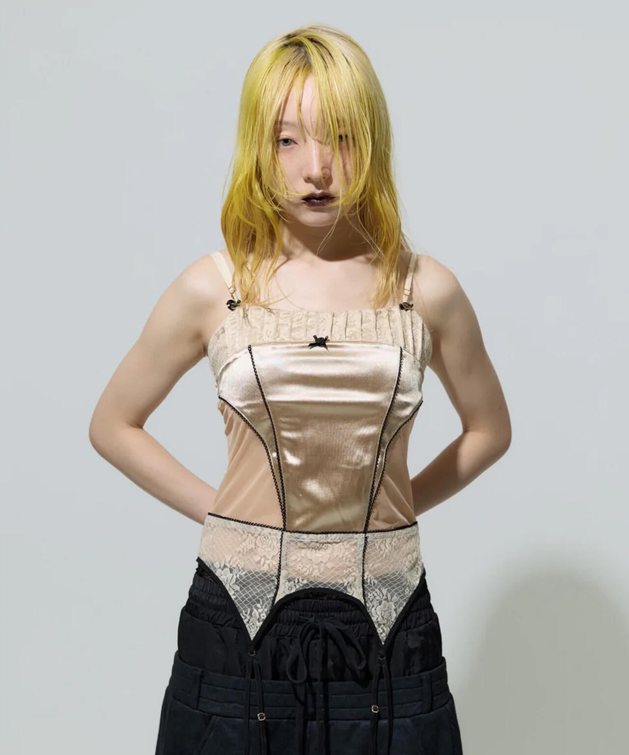 neith./ネイス/Camisole Garter(Beige)