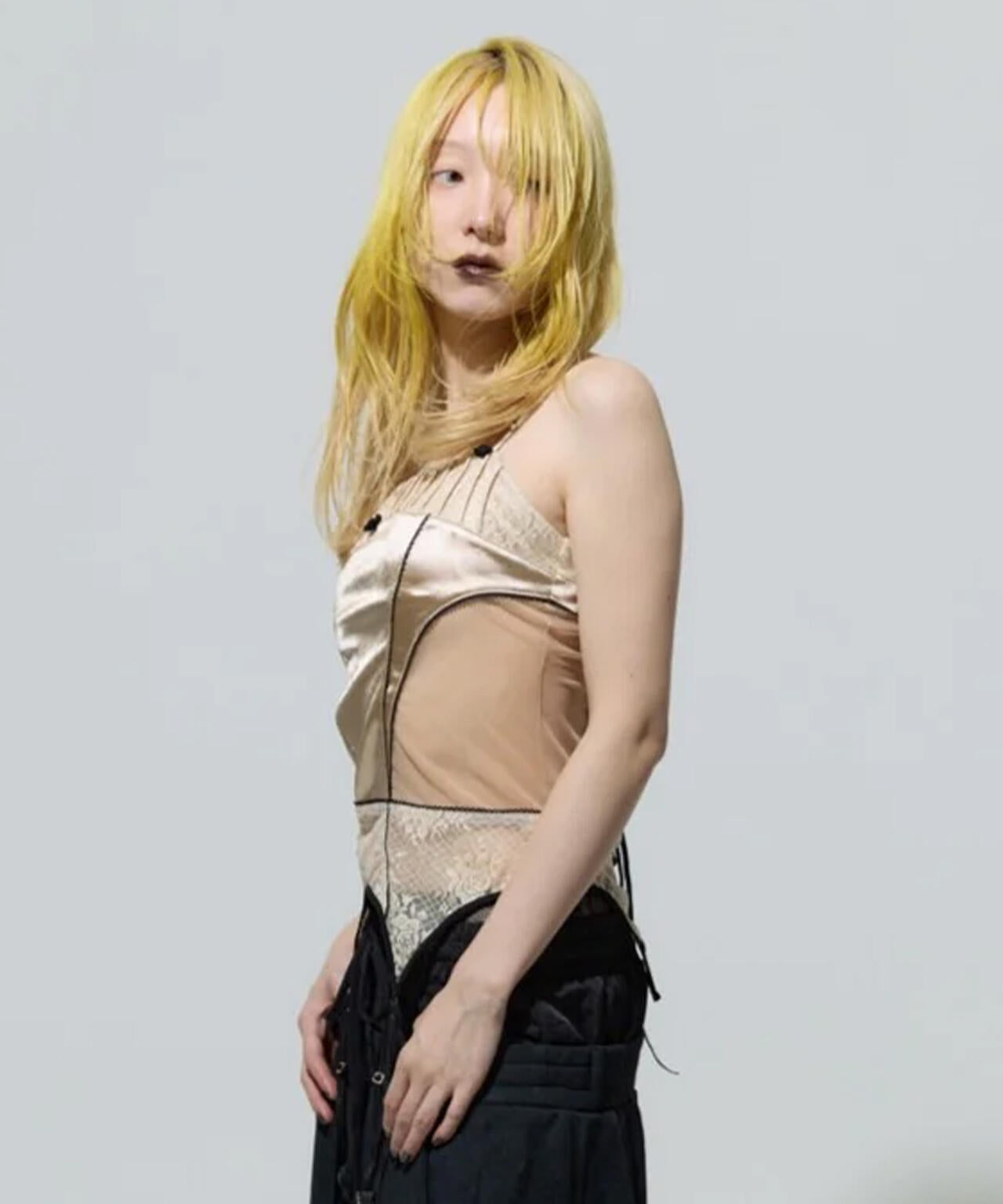 neith./ネイス/Camisole Garter(Beige)