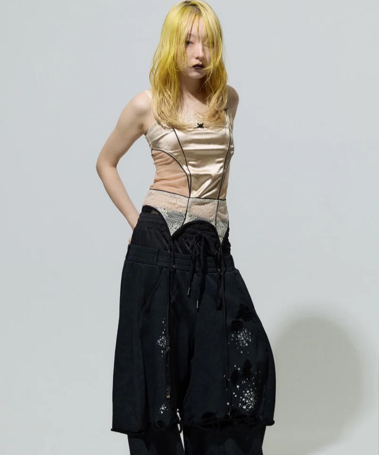 レディース neith. Twill Lingerie Half Pants