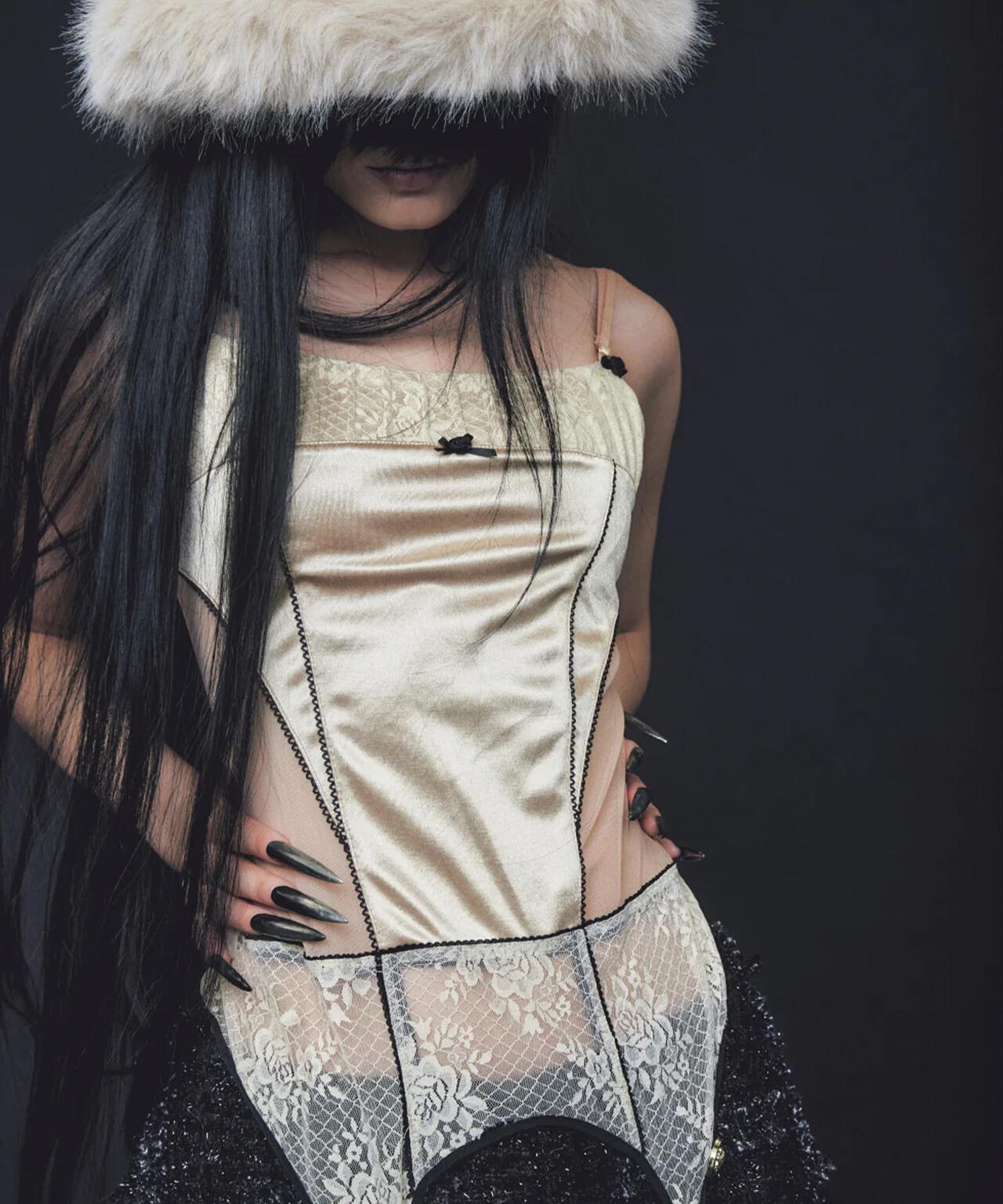 neith./ネイス/Camisole Garter(Beige)