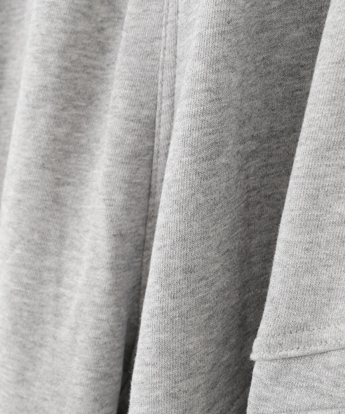 NOT4NERD/ノットフォーナード/DIAGONAL PANEL DART CARGO SWEAT PANTS。