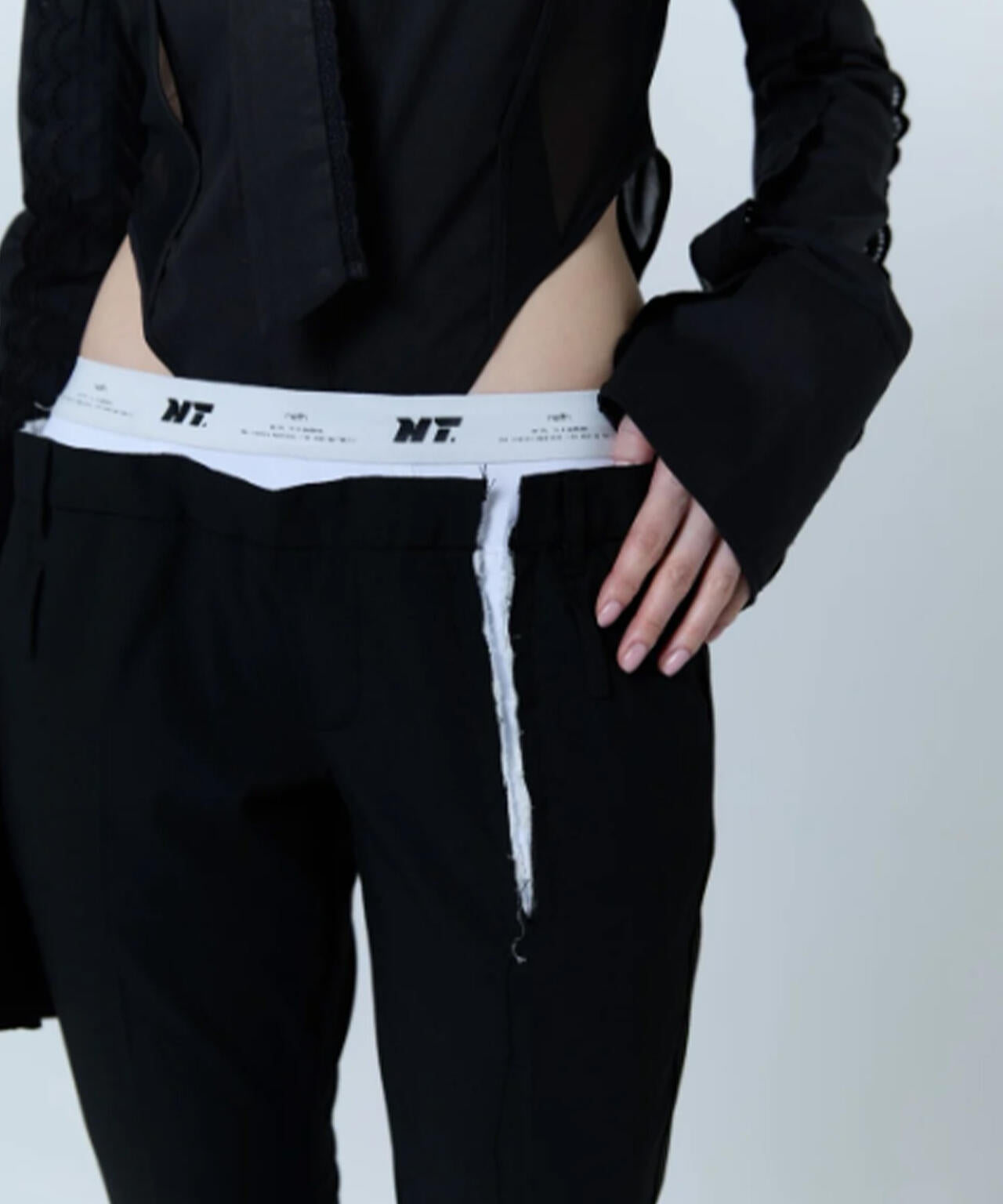 neith./ネイス/Destroyed Flare Trousers