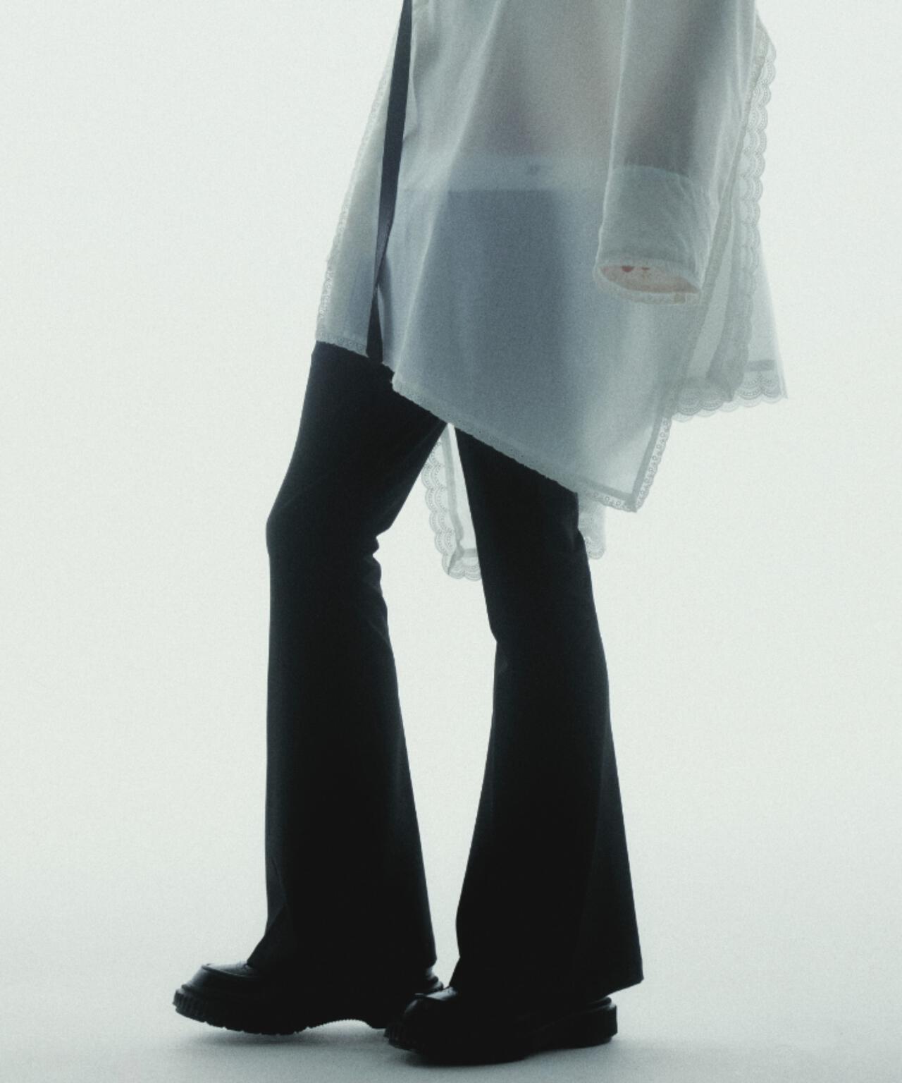 neith./ネイス/Destroyed Flare Trousers