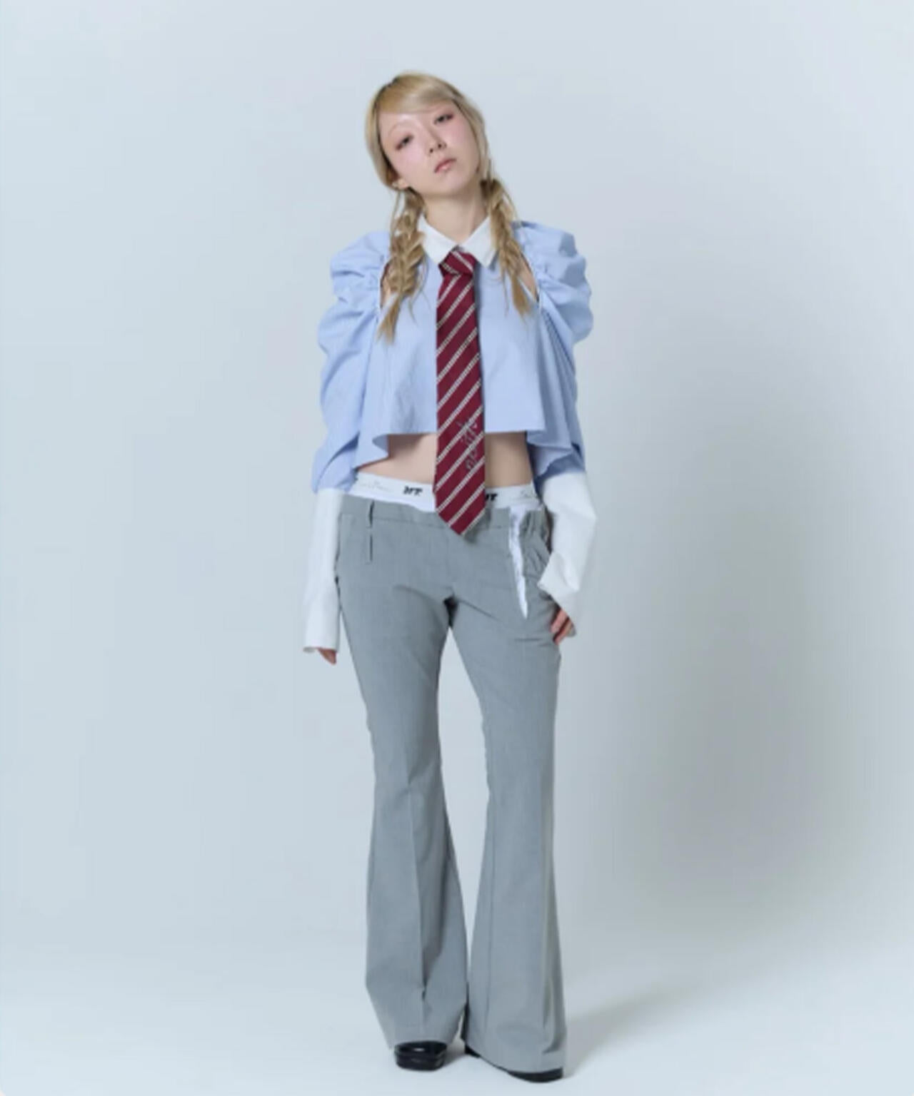neith./ネイス/Destroyed Flare Trousers